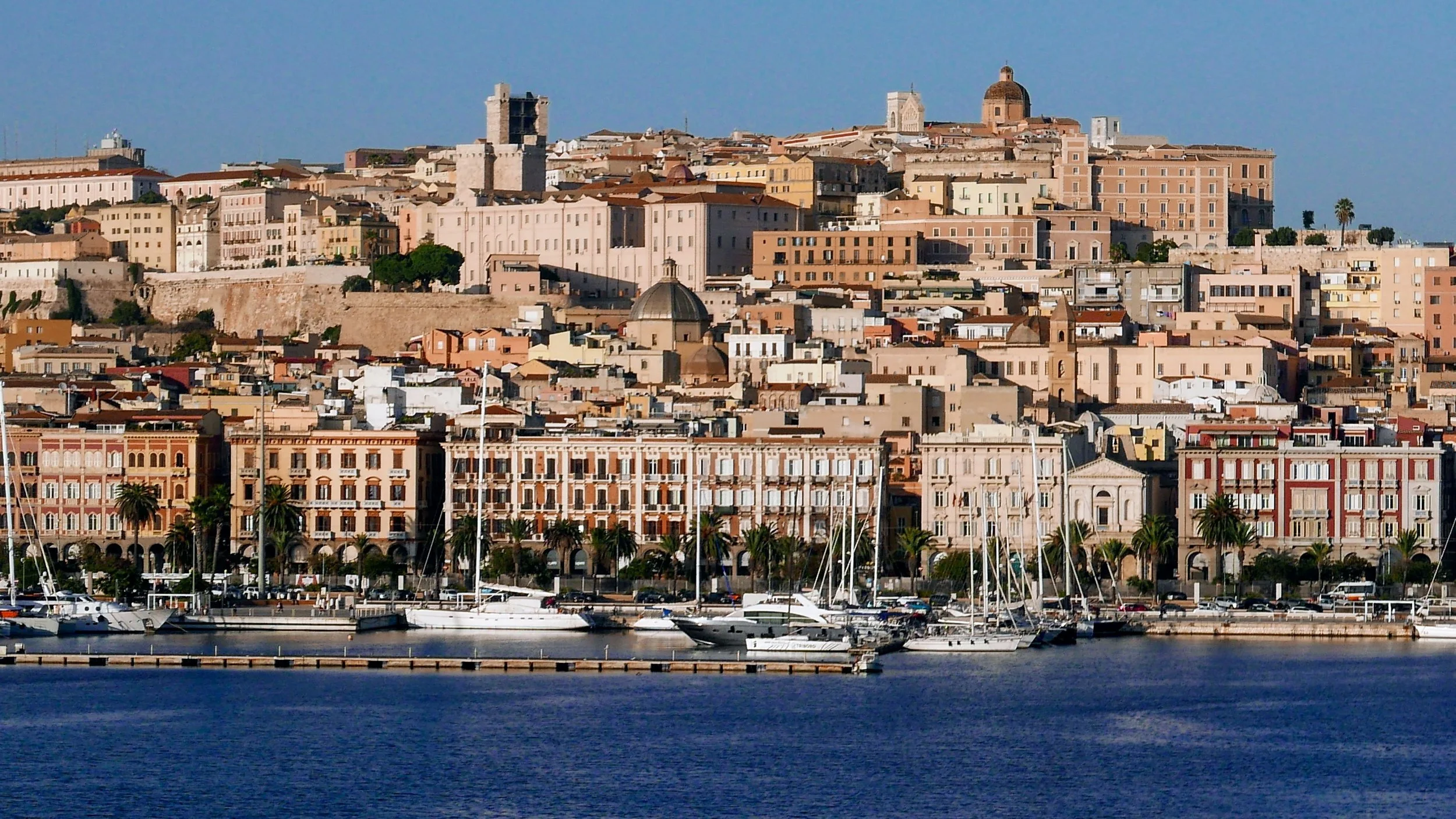 Aanzichtfoto van Cagliari