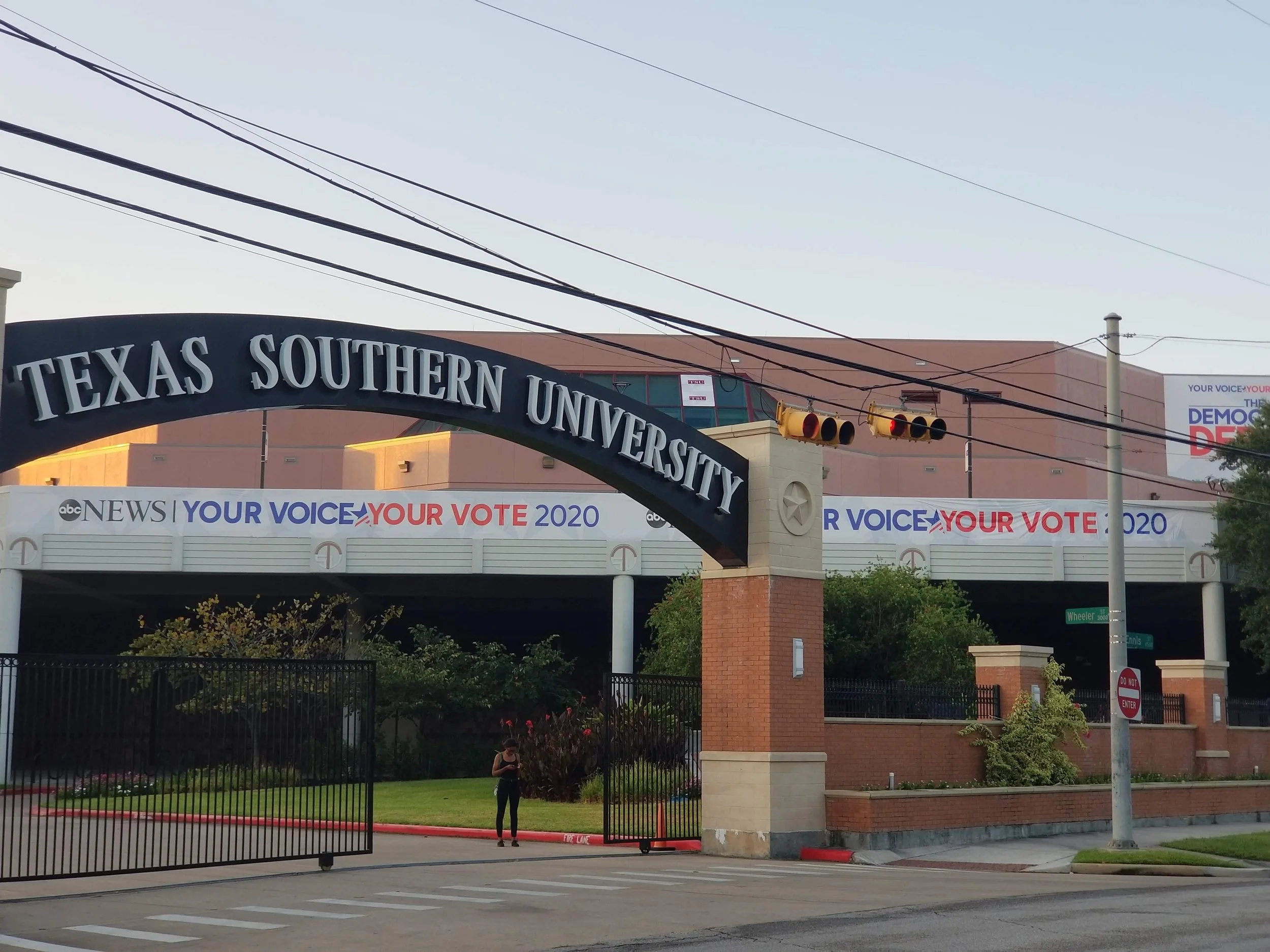 tsu.jpg
