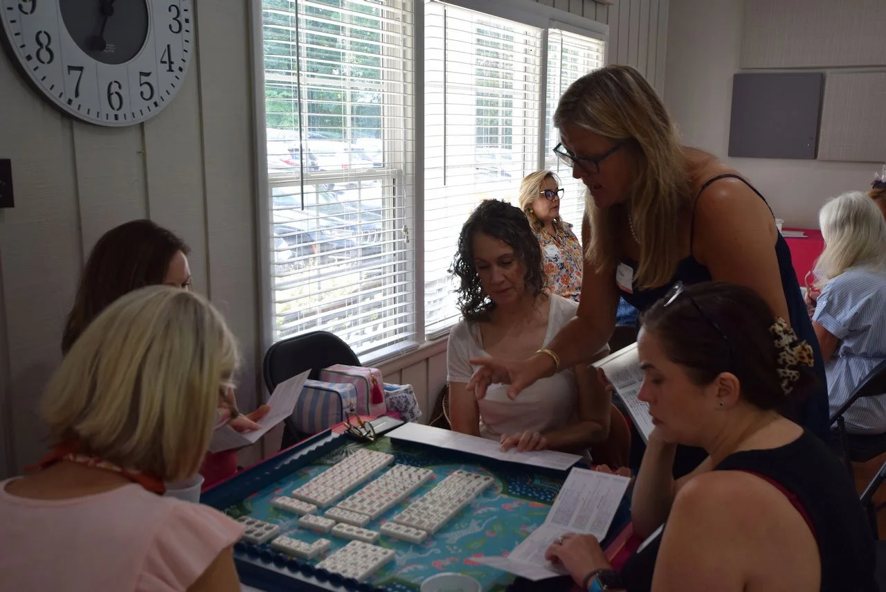 mahjong-teaching-beginners.jpg