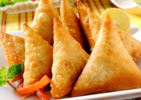 Onion Samosa (6pcs)