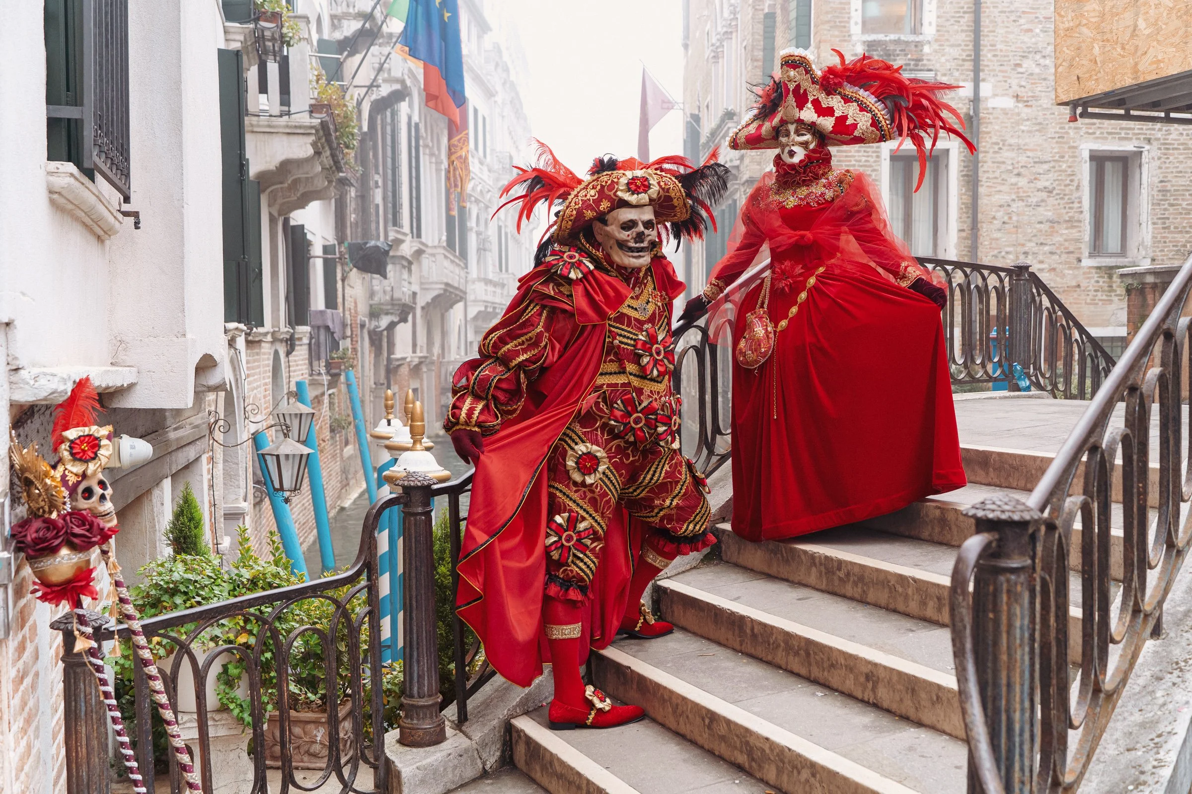 venice-masquerade-photoshoot-3.jpg