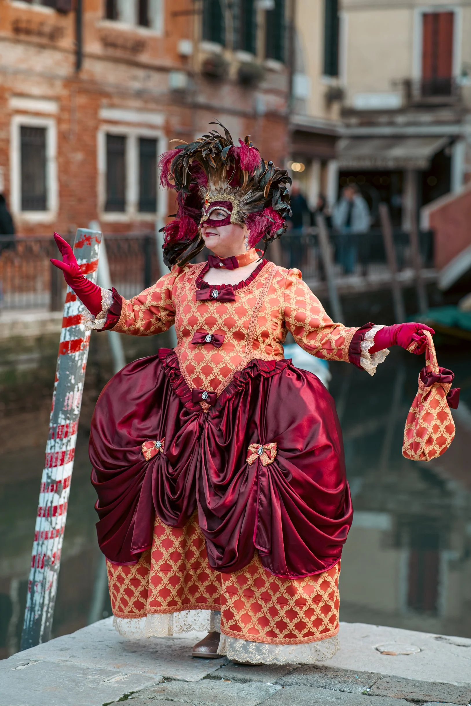 traditional-venetian-dress-photo session5.jpg
