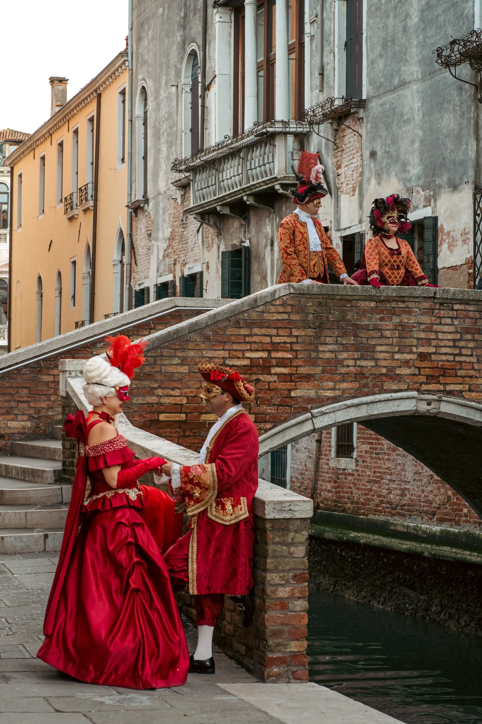 traditional-venetian-dress-photo session7.jpg