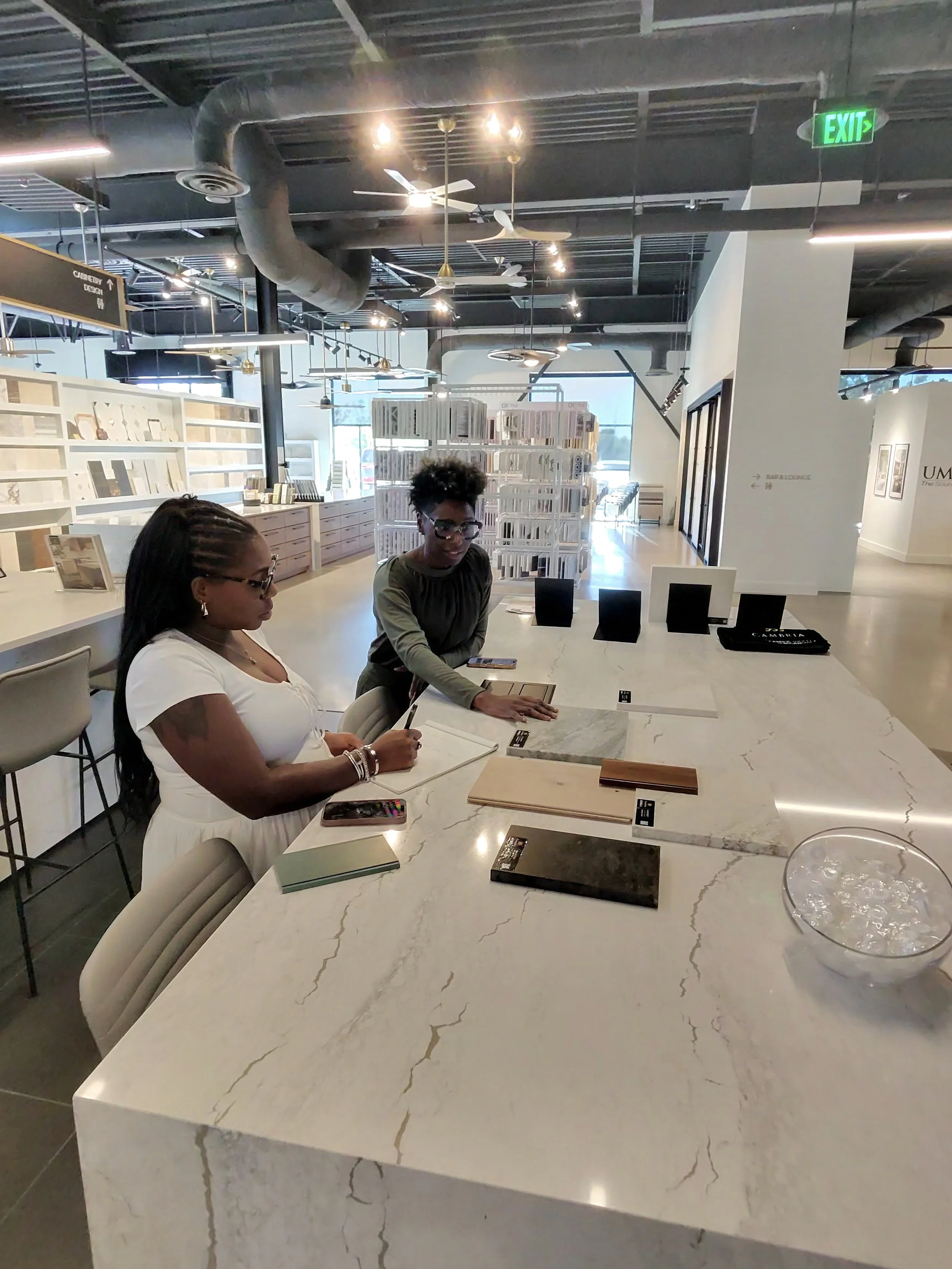 Choosing the Right Interior Designer