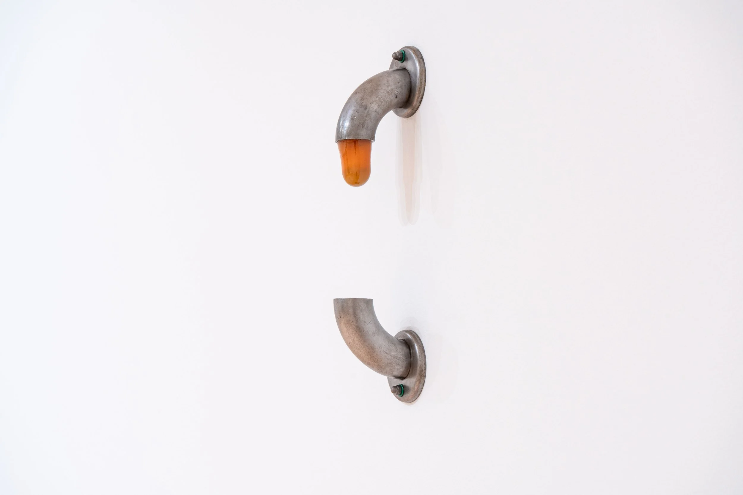   Untitled (Battery) —   Steel, Spider-Tack, bearing ball, gravity
 
Image courtesy of Priya Vaswani