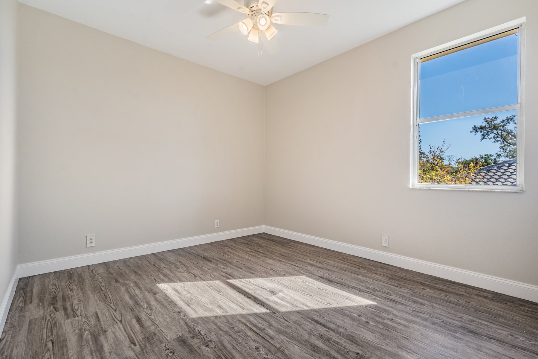 guest bedroom empty