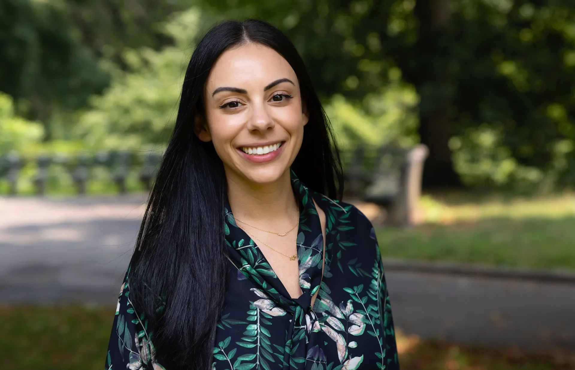 Headshot of Dr. Shaynna DiGiovanni, PHD | Licensed Clinical Psychologist of Begin Behavioral Health in Bergen County, NJ.