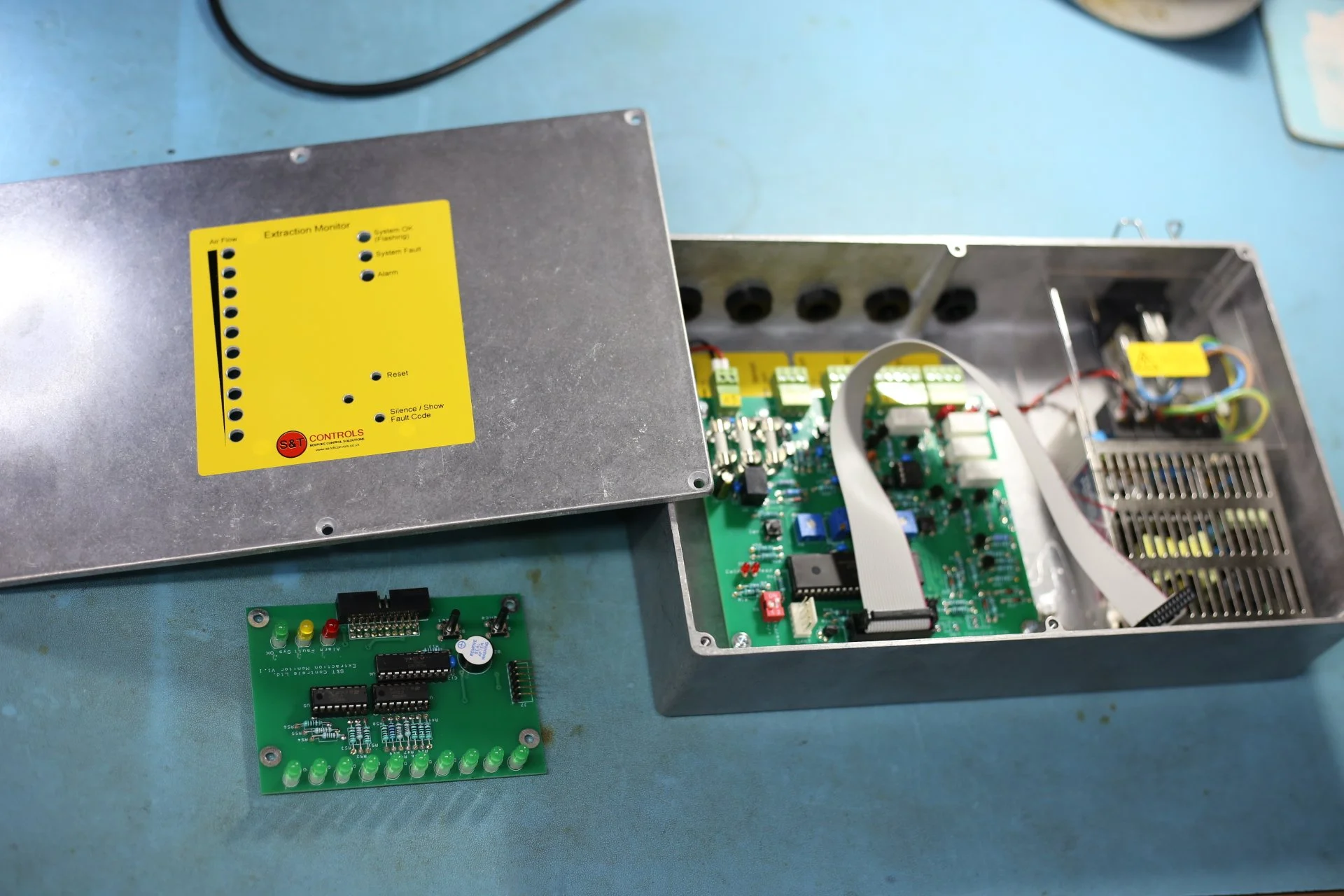 Low Volume Manufacturing Services