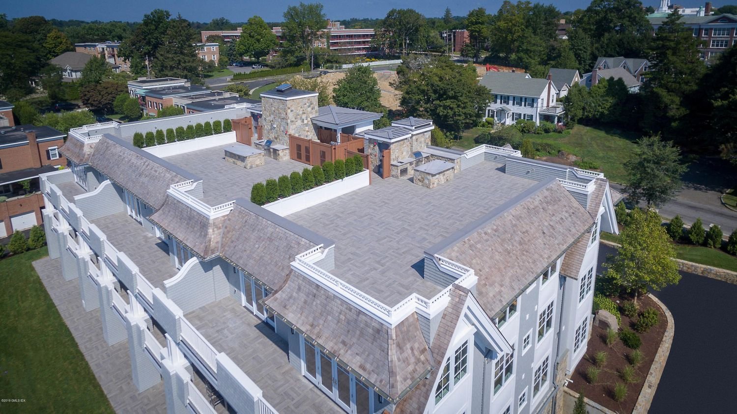 Beacon Hill II Greenwich CT exterior roof