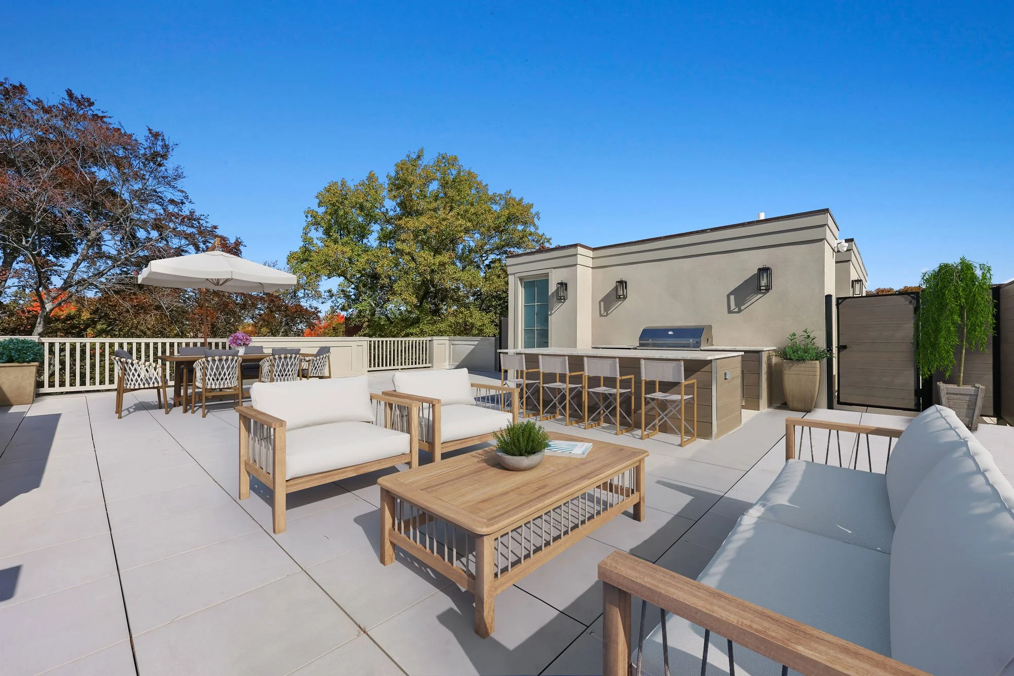 The Charleston Greenwich CT rooftop amenity space