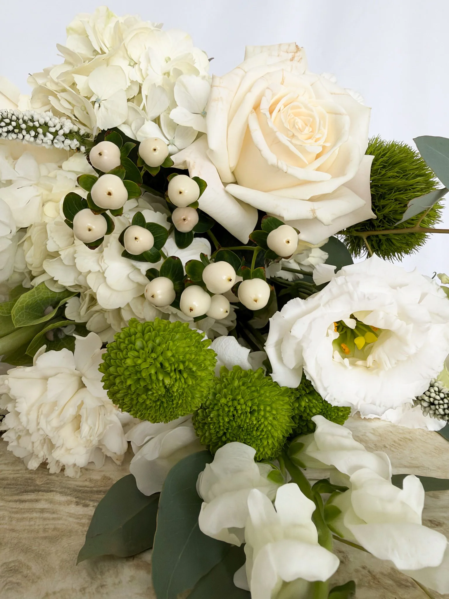 FreshGreen_Handtie_Abundant1.JPG