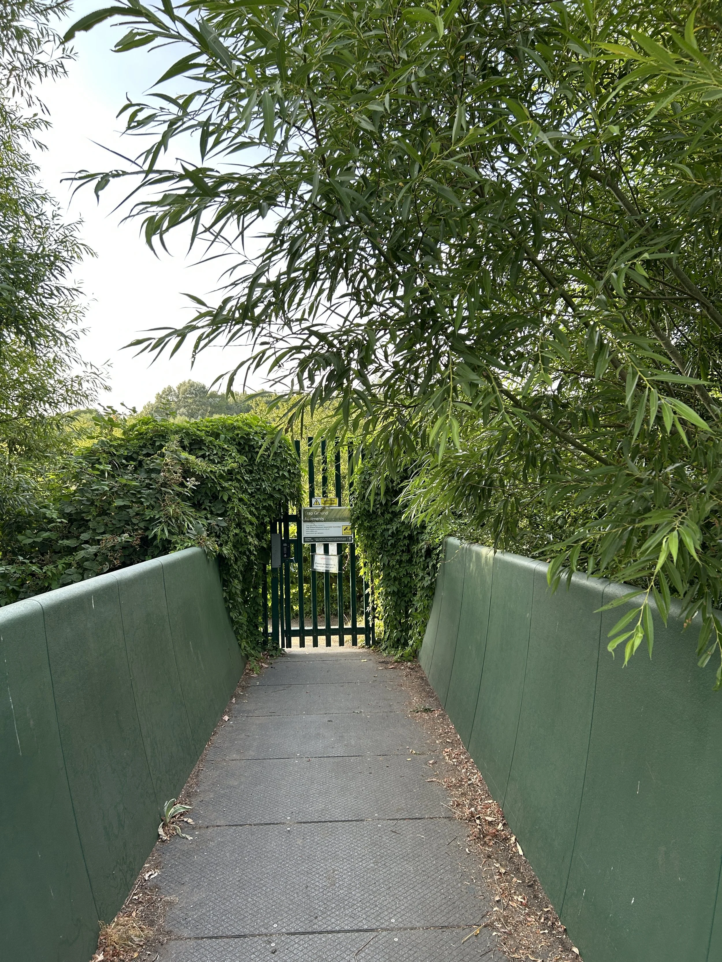Entrance to Trap Ground Allotments North Oxford from Aristotle Lane