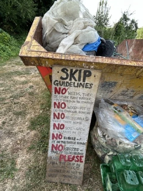 Skip for plotholders on the allotment - allotment kips are not for weeds, turf, or other plant matter, no wood, no recyclables, no soil, no rubble, and no astroturf, with a plea to skip trash and compost responsibly.