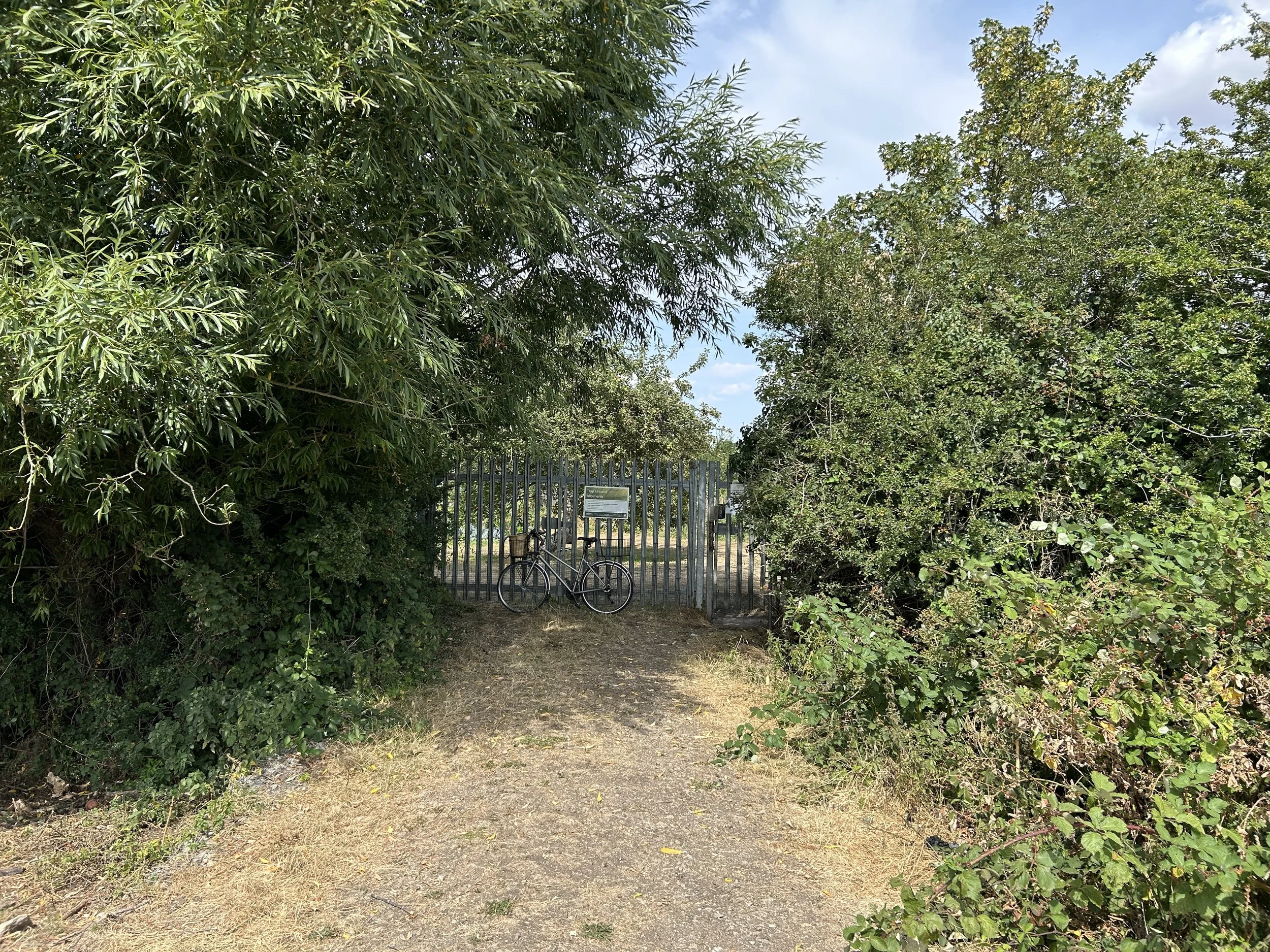 Entrance to the Trap Grounds North Oxford from Port Meadow for Tractors and Manure Deliveries