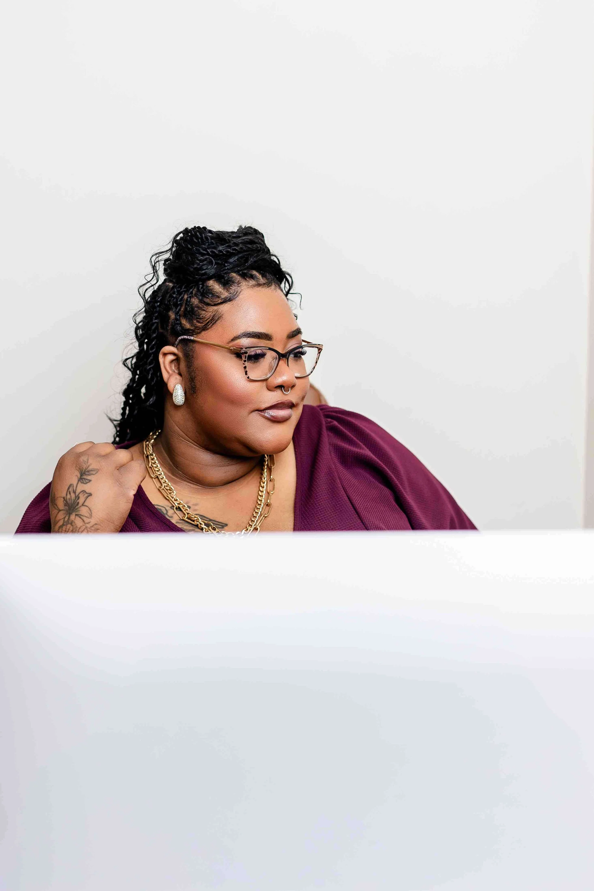 Black therapist creating a safe and affirming therapy space for clients in Columbia, South Carolina
