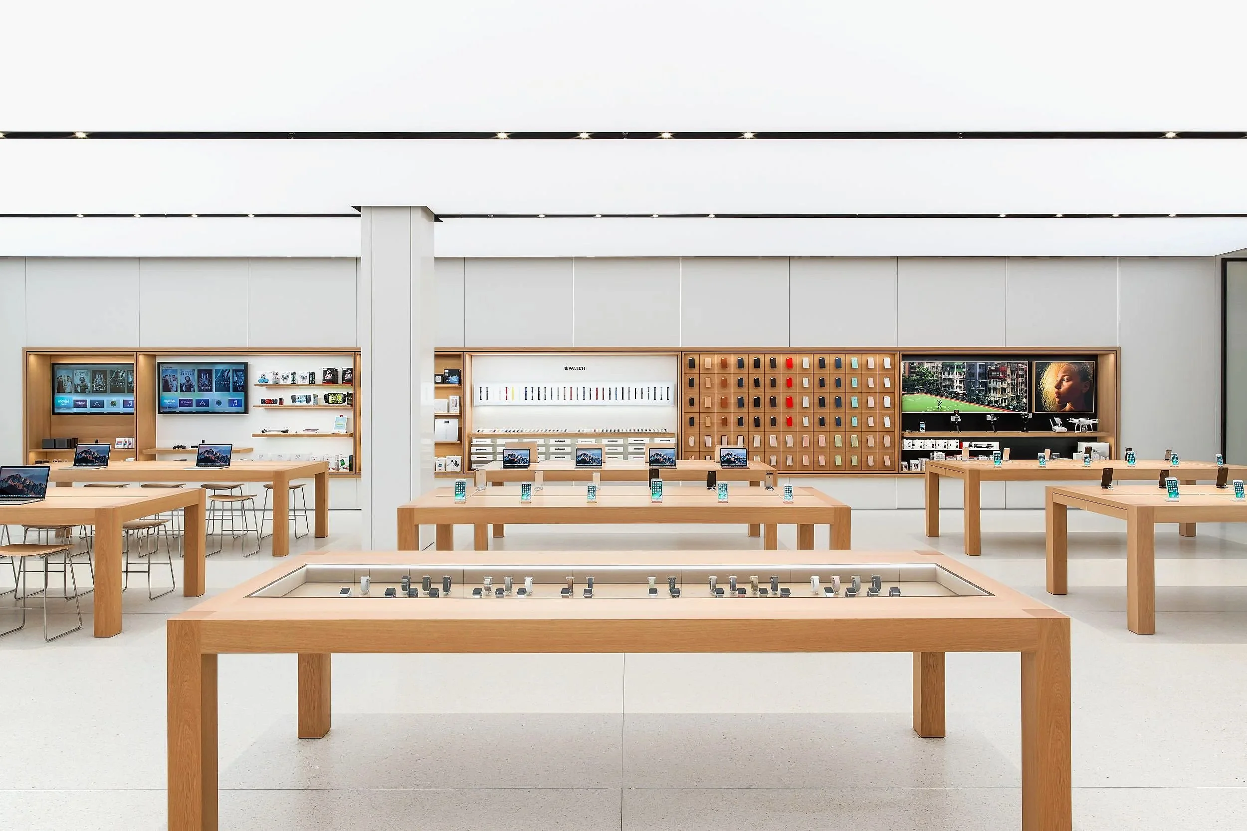 RETAIL_09.jpg