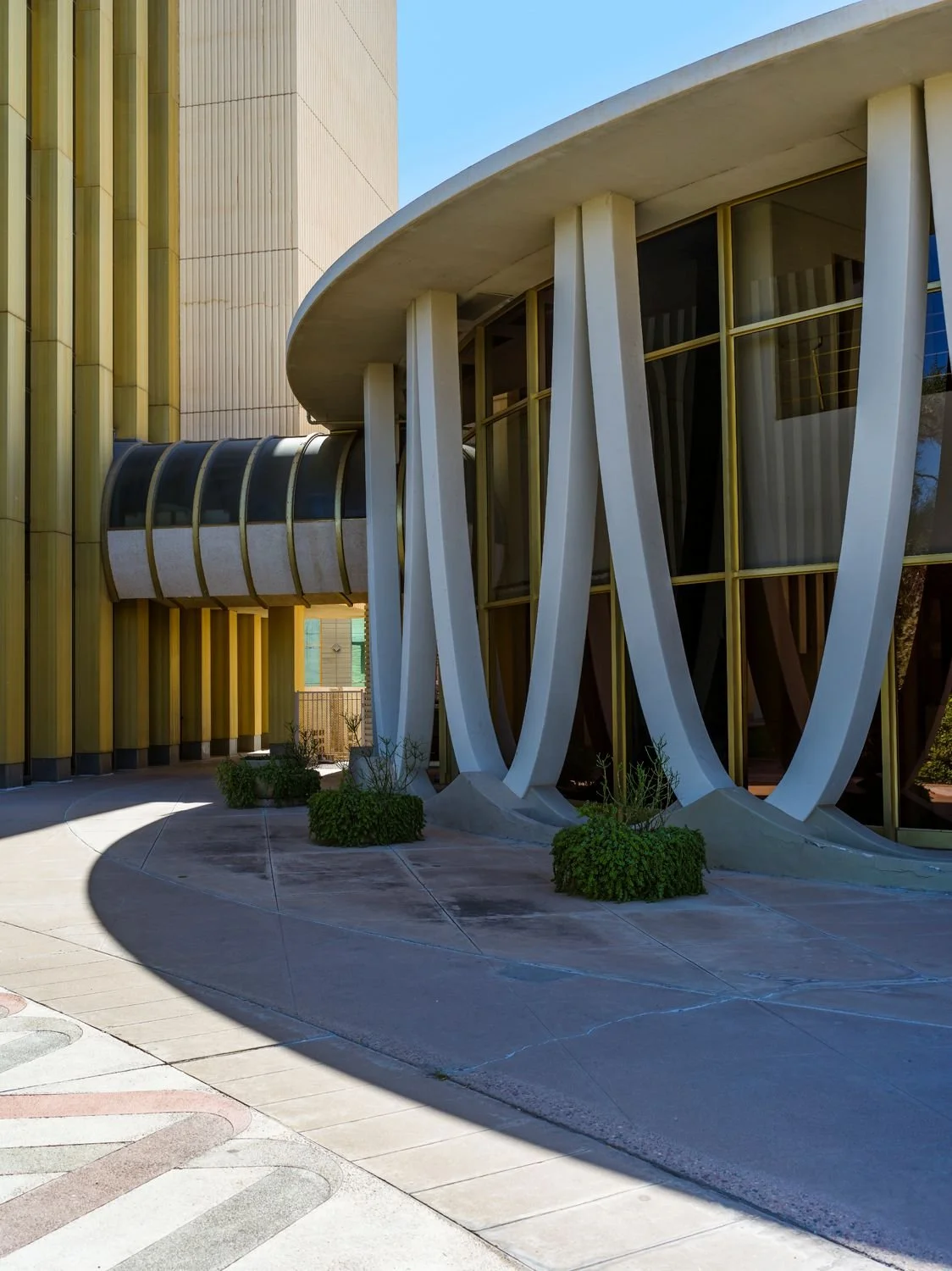 STATE_BUILDING_03.jpg