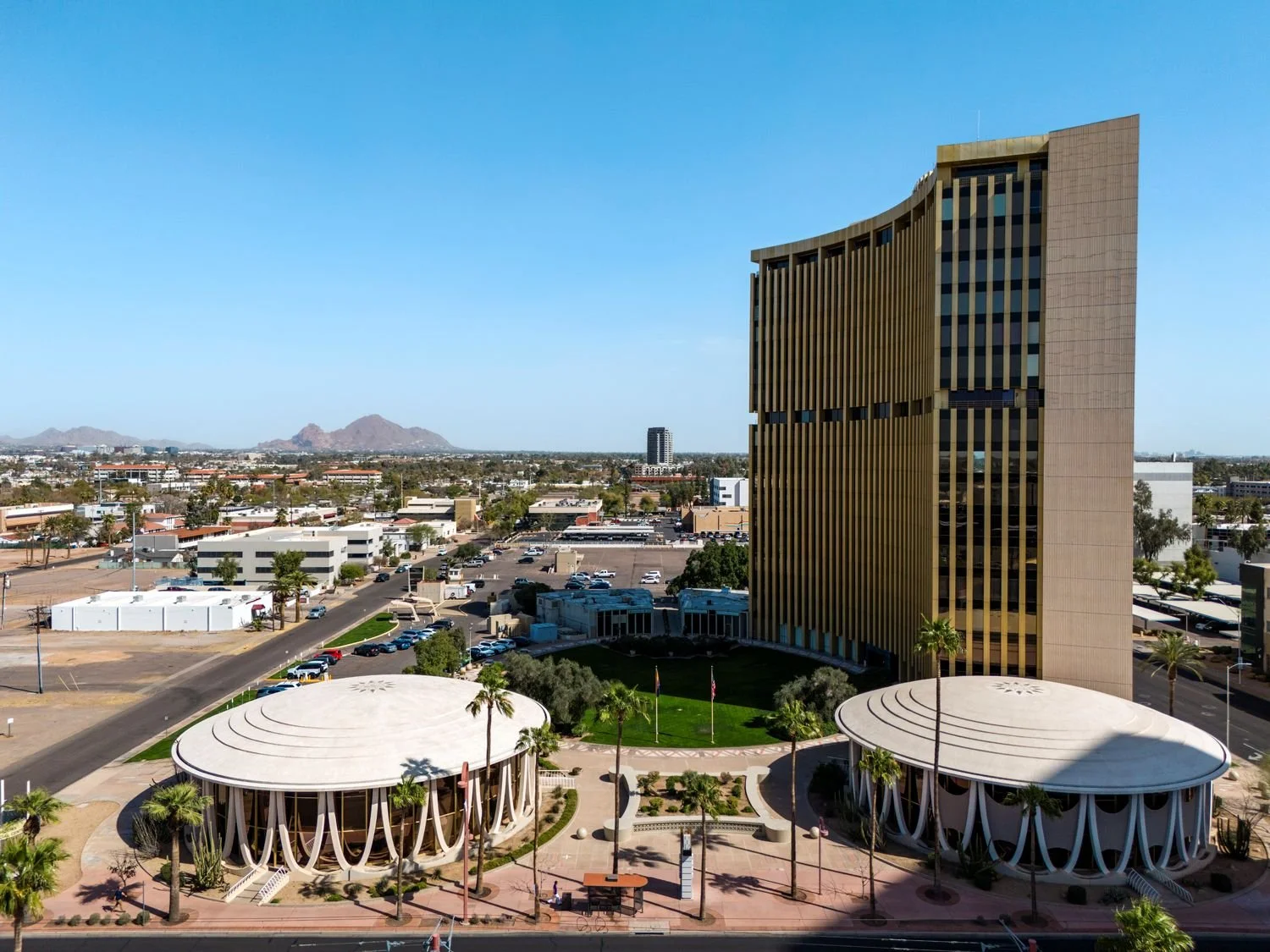 STATE_BUILDING_02.jpg