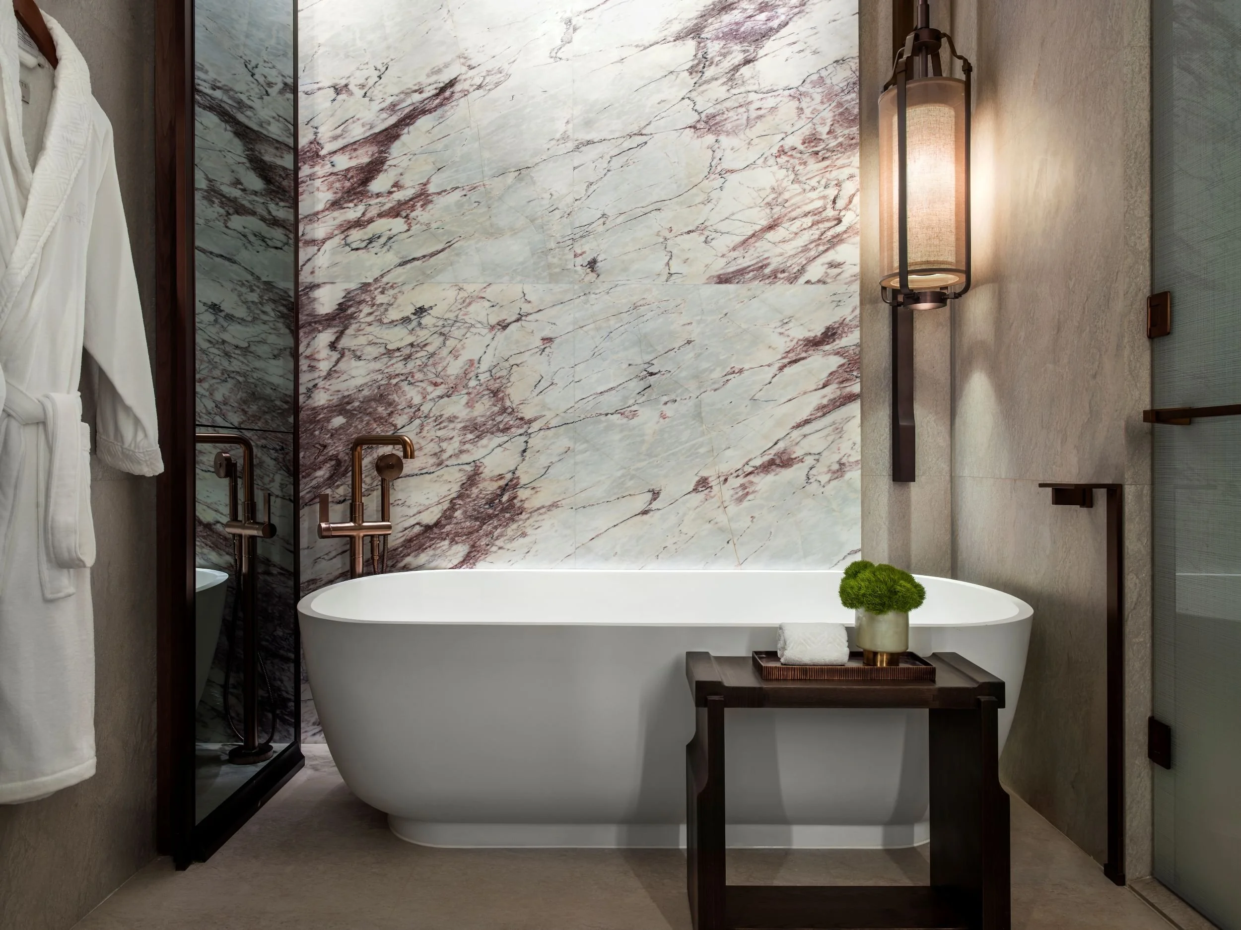 STREGIS_HK_06V2.jpg