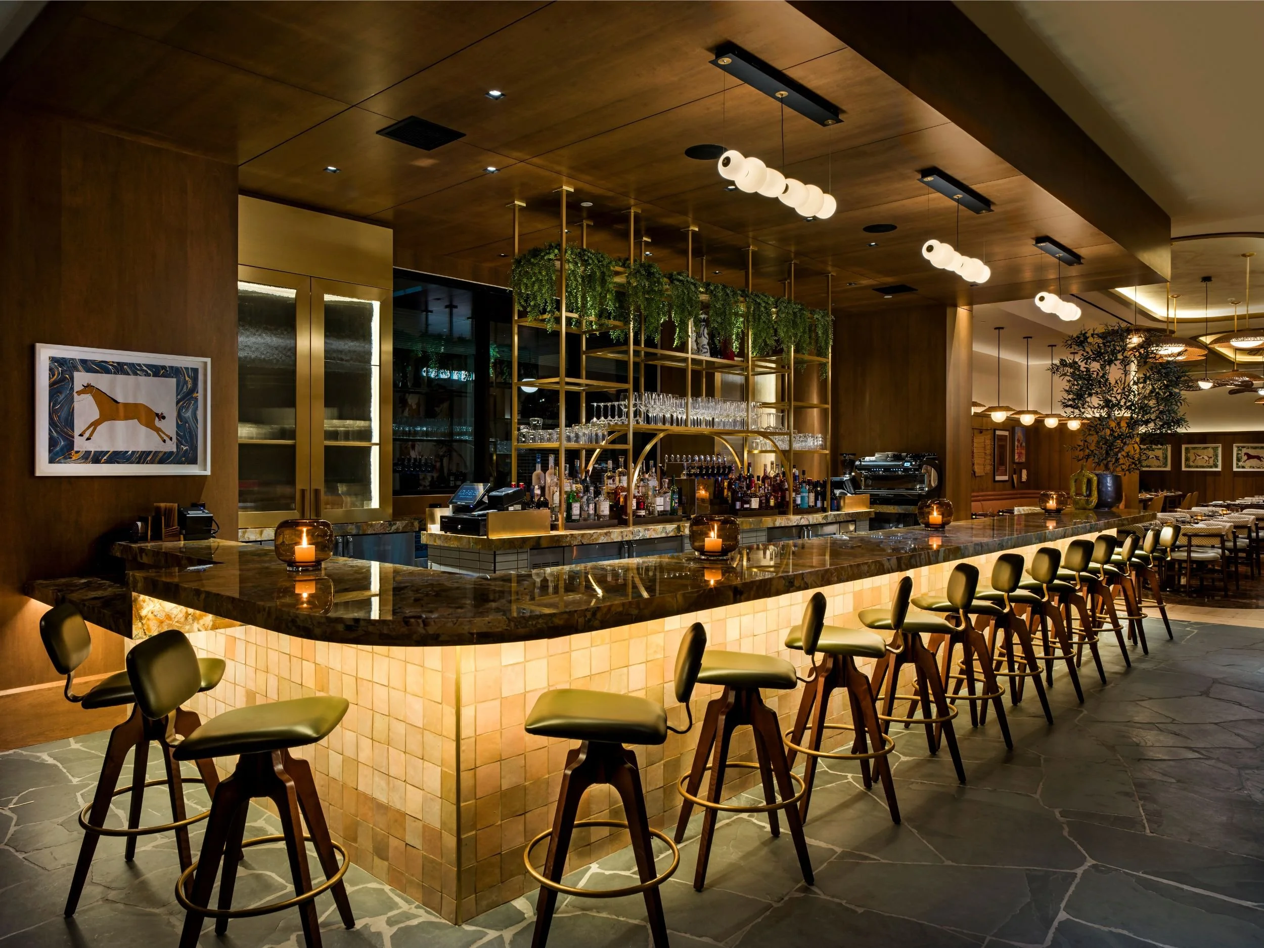 RESTAURANTS_07.jpg