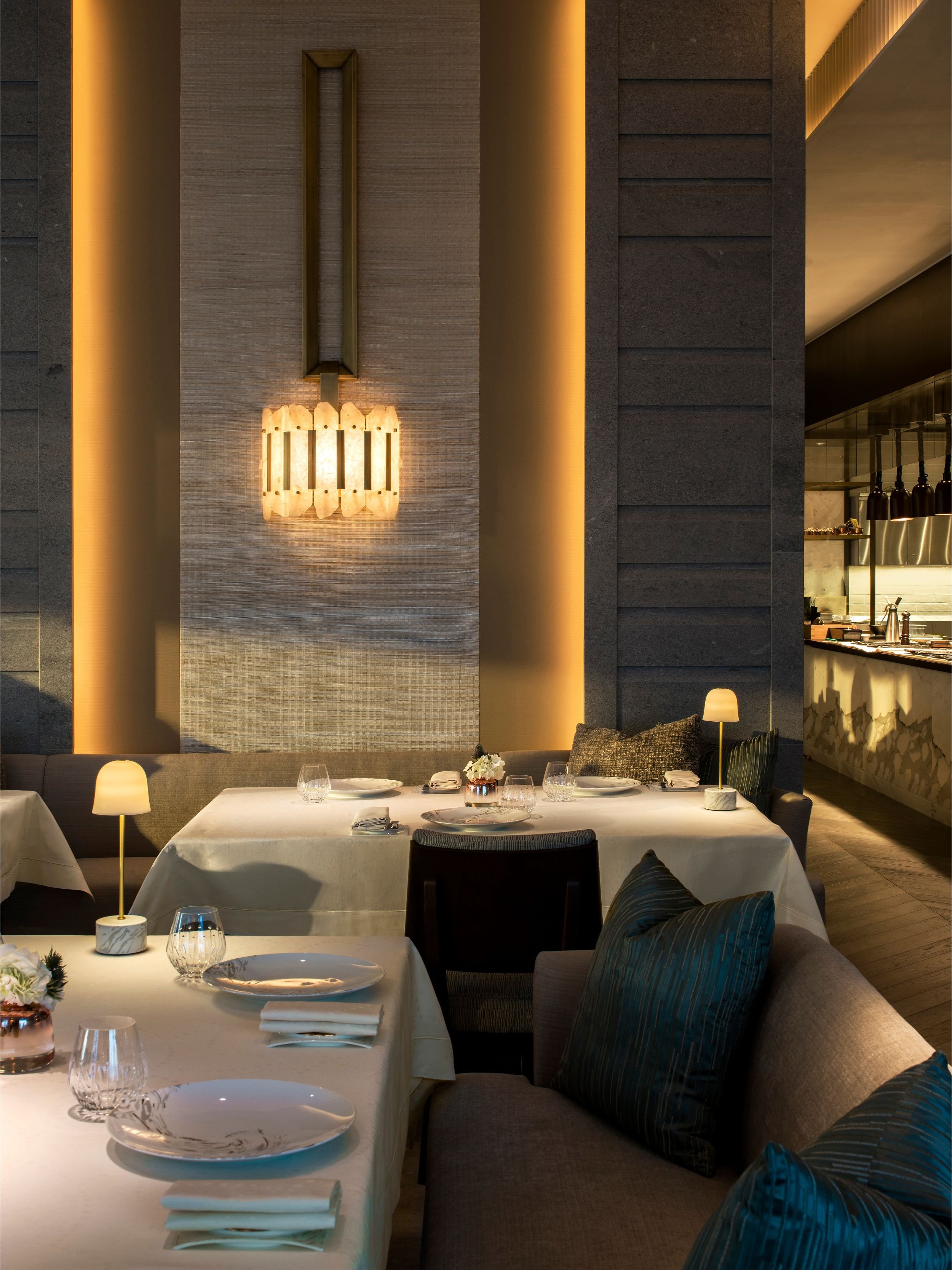 RESTAURANTS_15.jpg