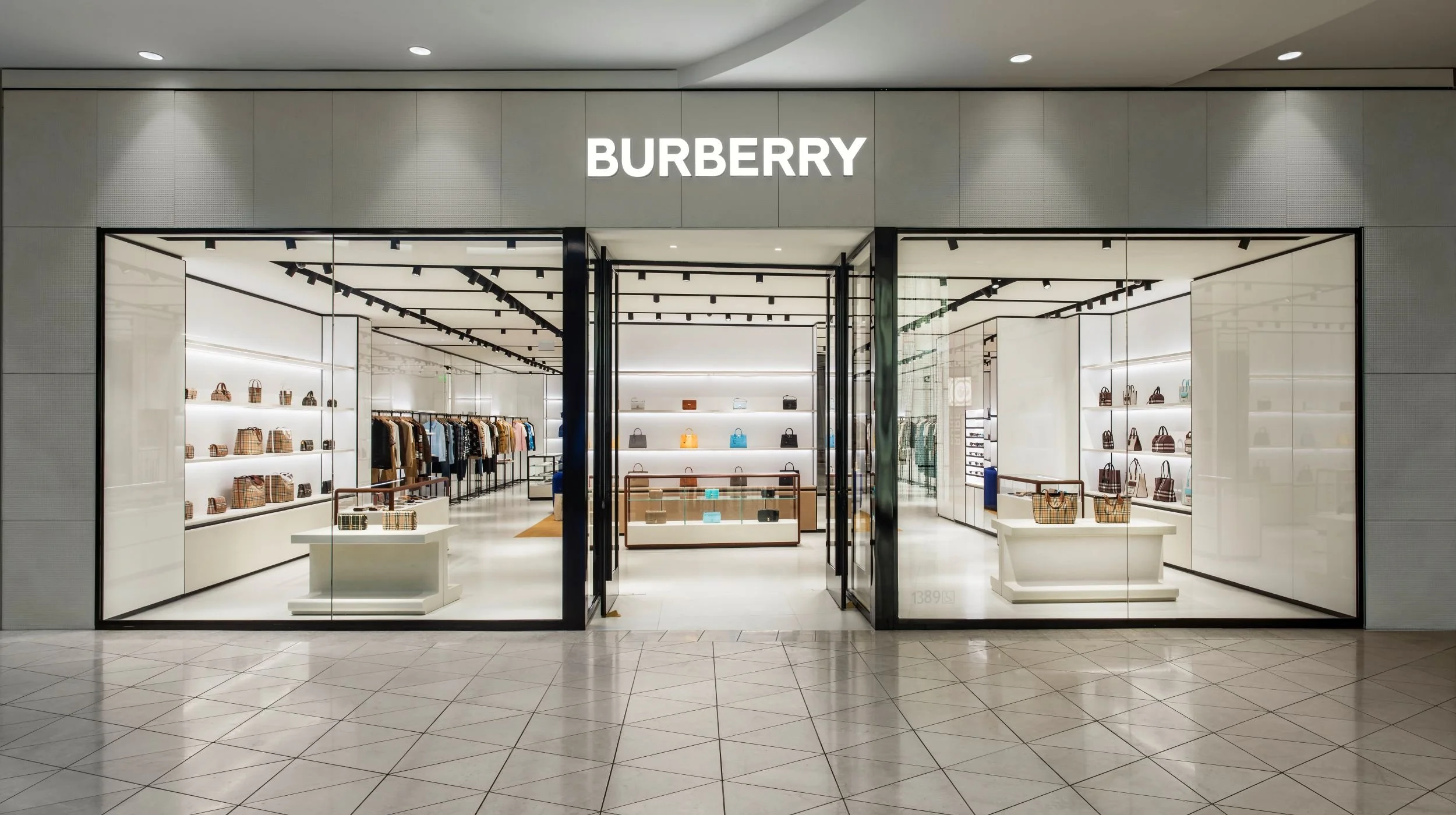 RETAIL_05.jpg