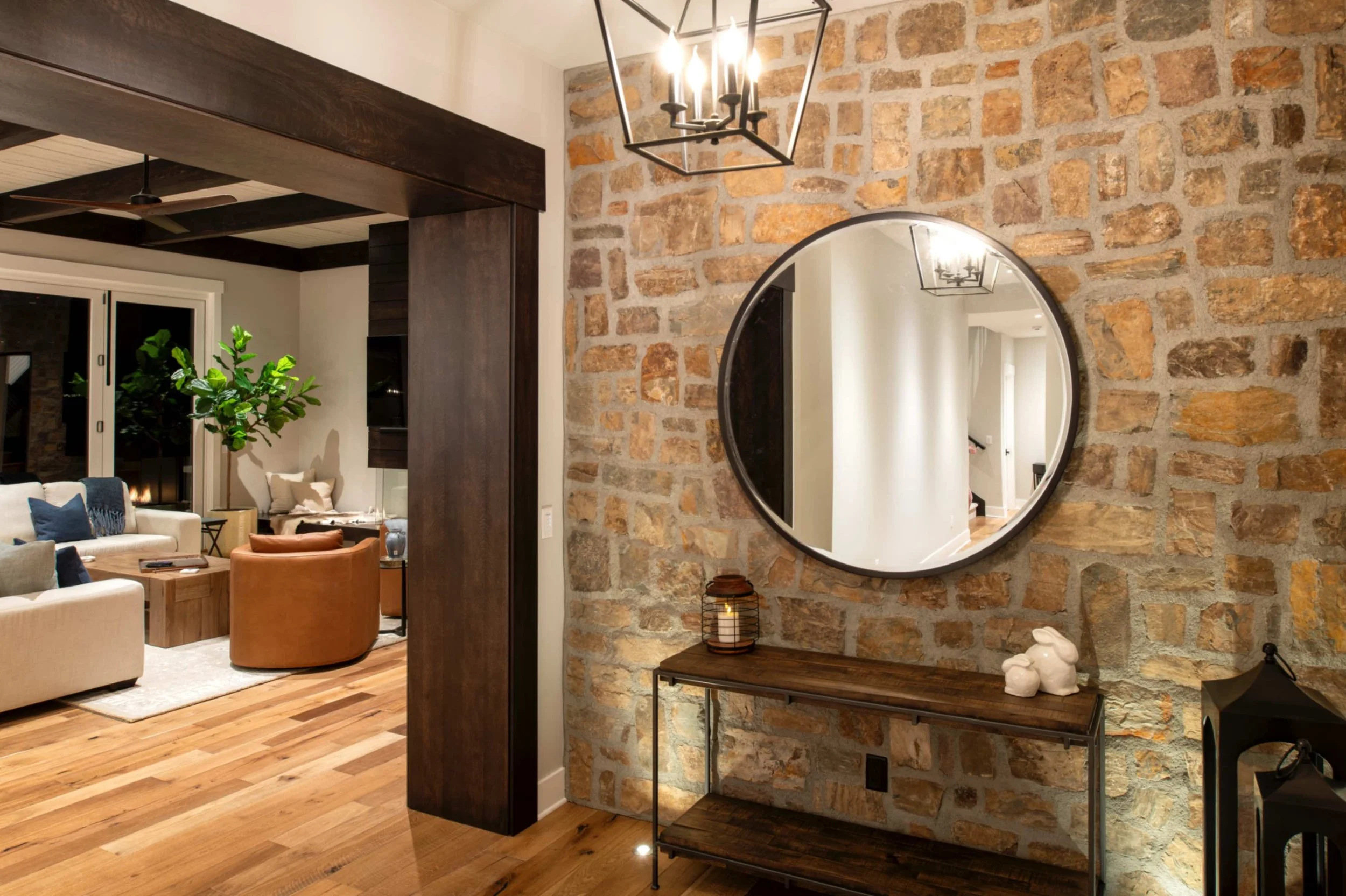 _Modern-farmhouse-entry.jpg