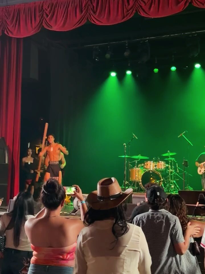 Yes! The Wolfgramm boys @tanewolfgramm05 @joshwolfgramm and @hevynnheimuli definitely stole the show Tuesday night at the @joshtatofimusic show! 🔥🔥

What a special night sharing our culture and music at @marqueetheatre. 🇹🇴❤️🌺 Thank you again for