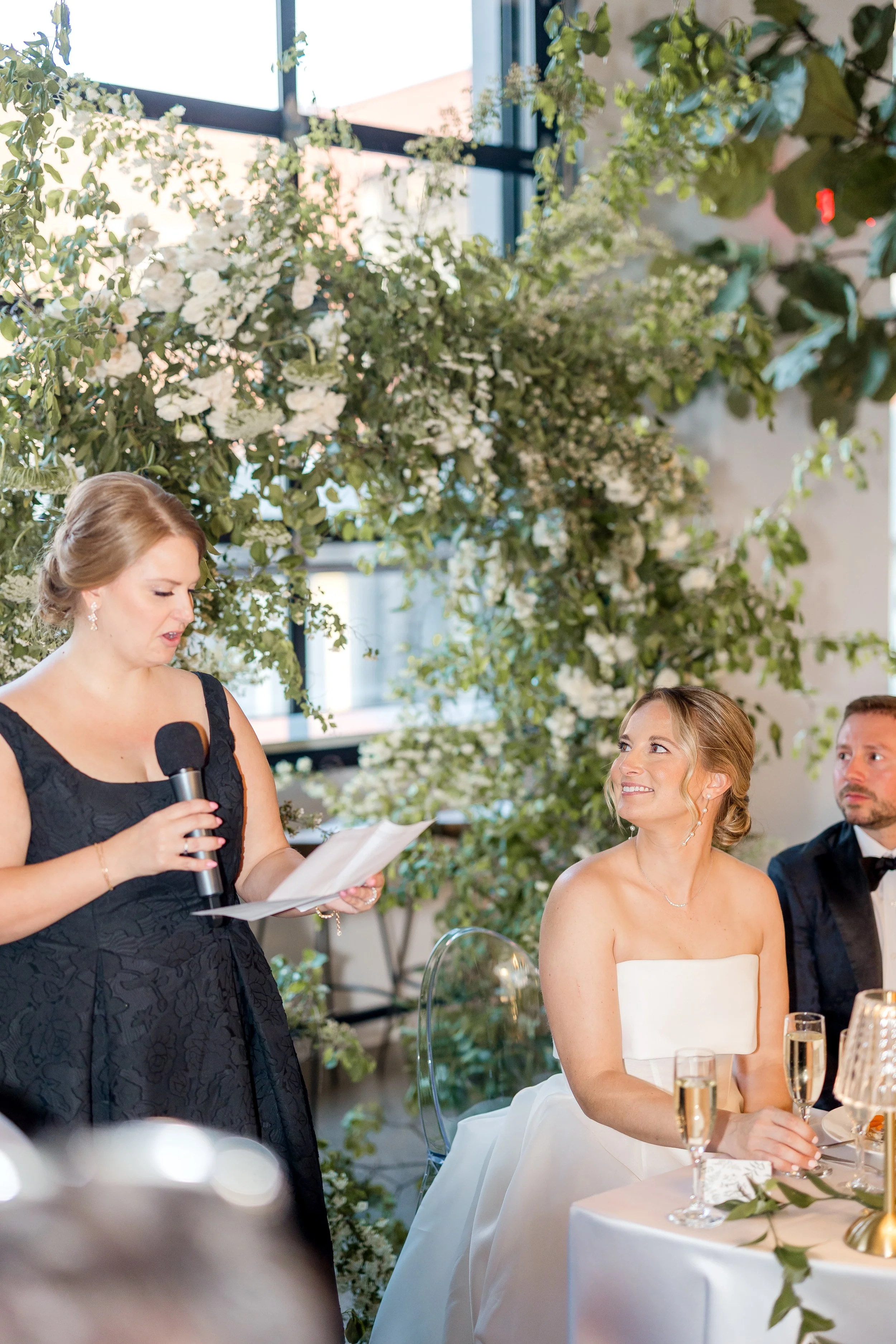 Urban-Daisy-wedding-photographer-alexandra-robyn-900.jpg