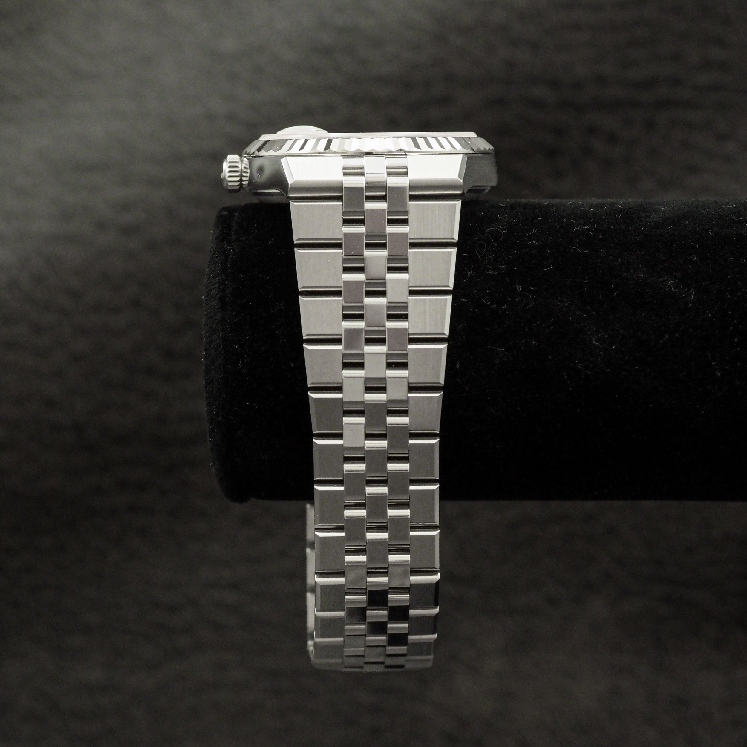 8-PA194745.jpg