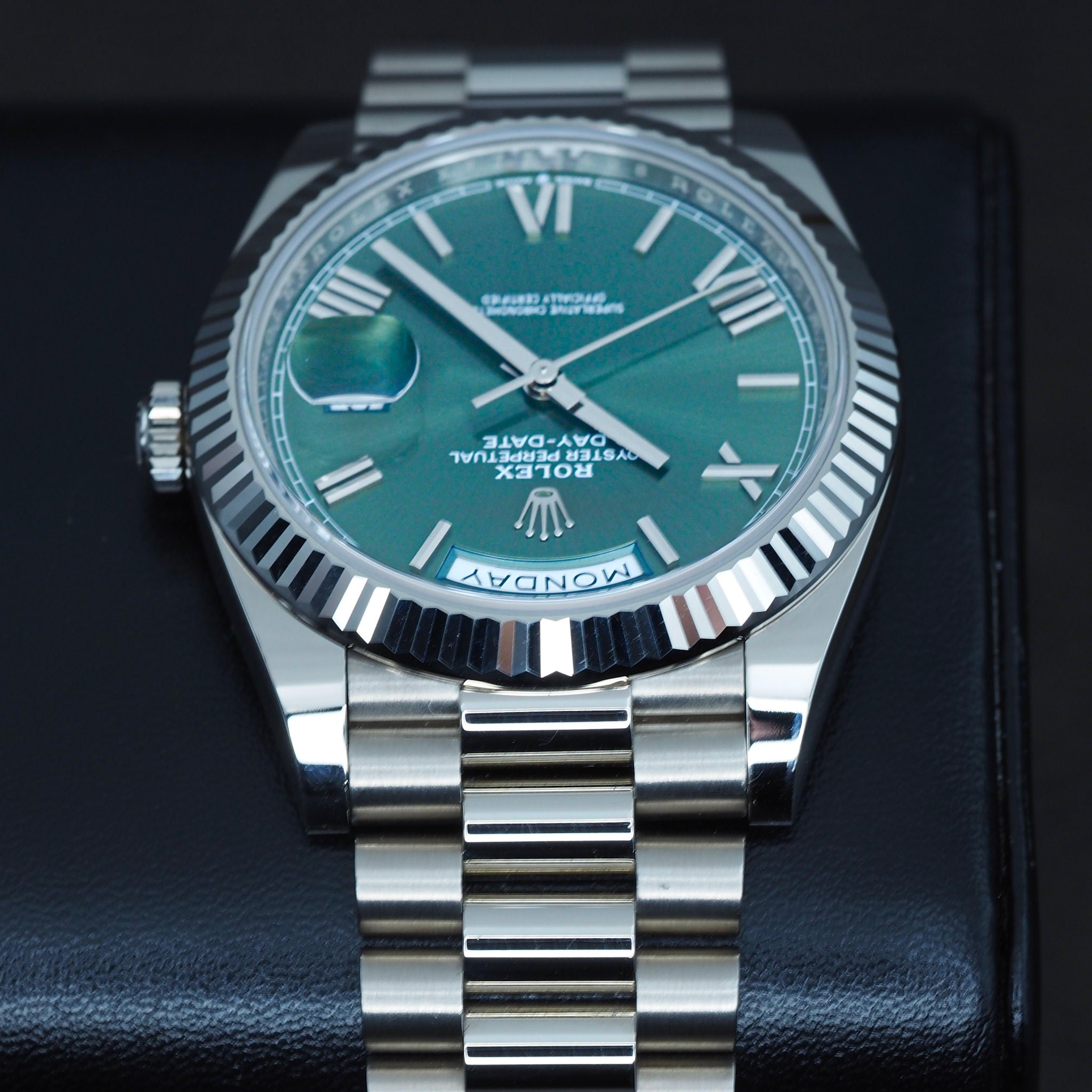 9-PC091592.jpg