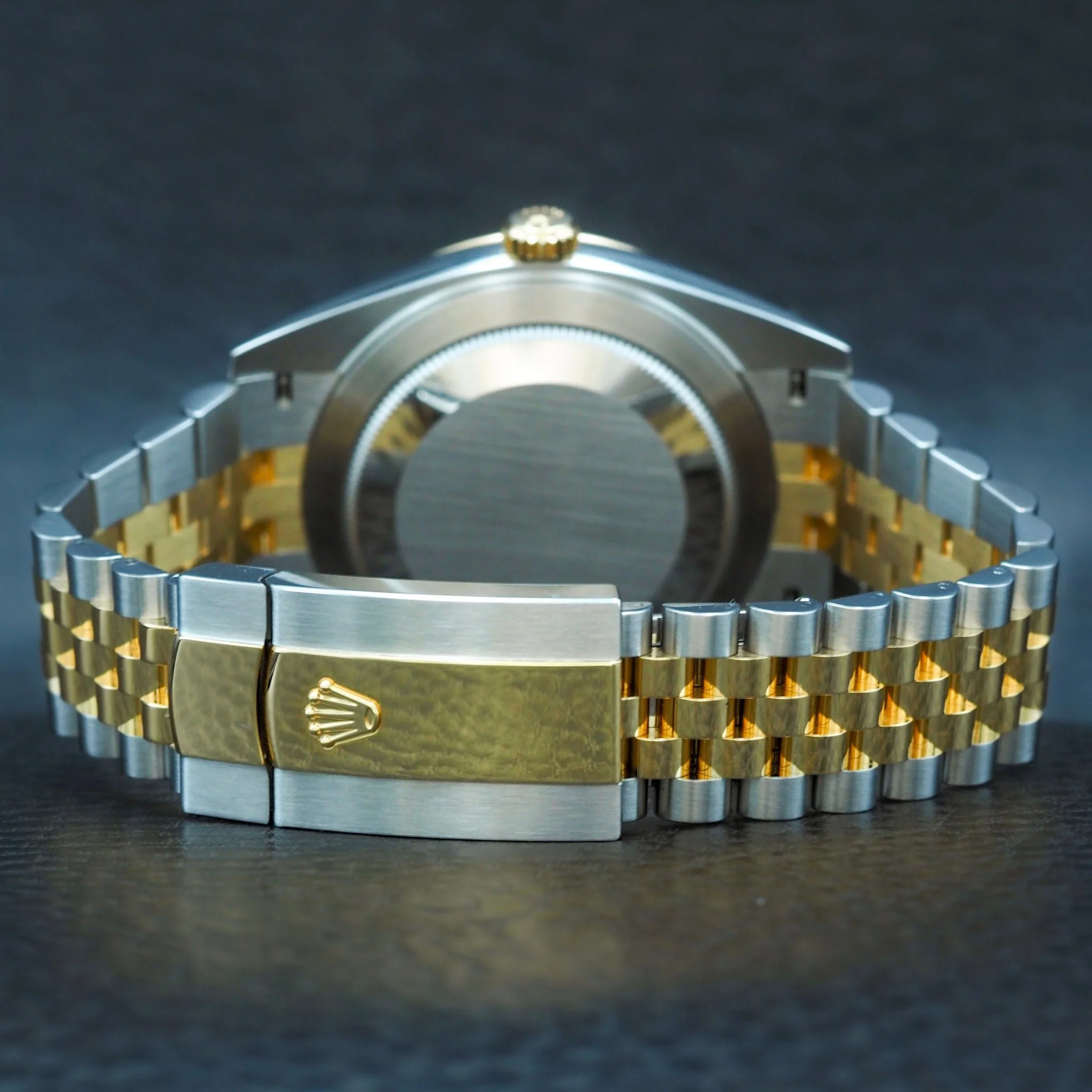 4-PC221957.jpg