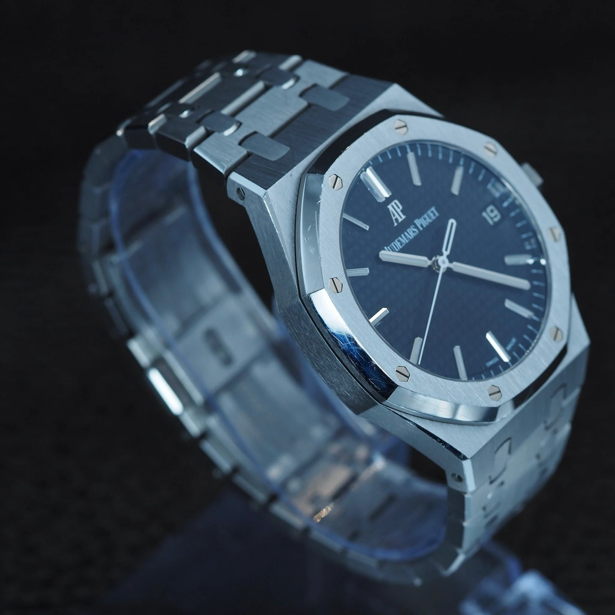 8-PB198487.jpg