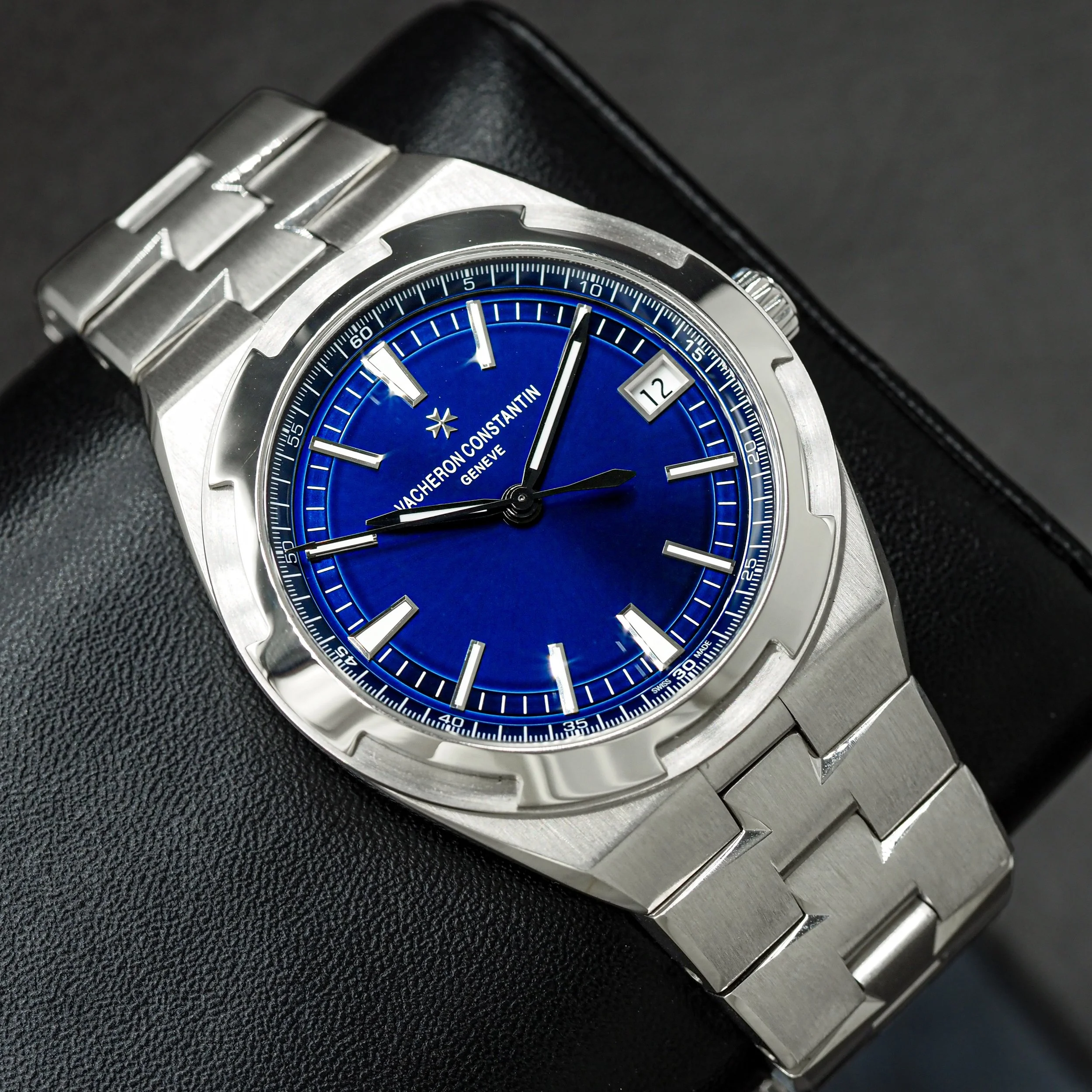 2022 Vacheron Constantin 4500V/110A-B128 Sunburst Blue Full Set