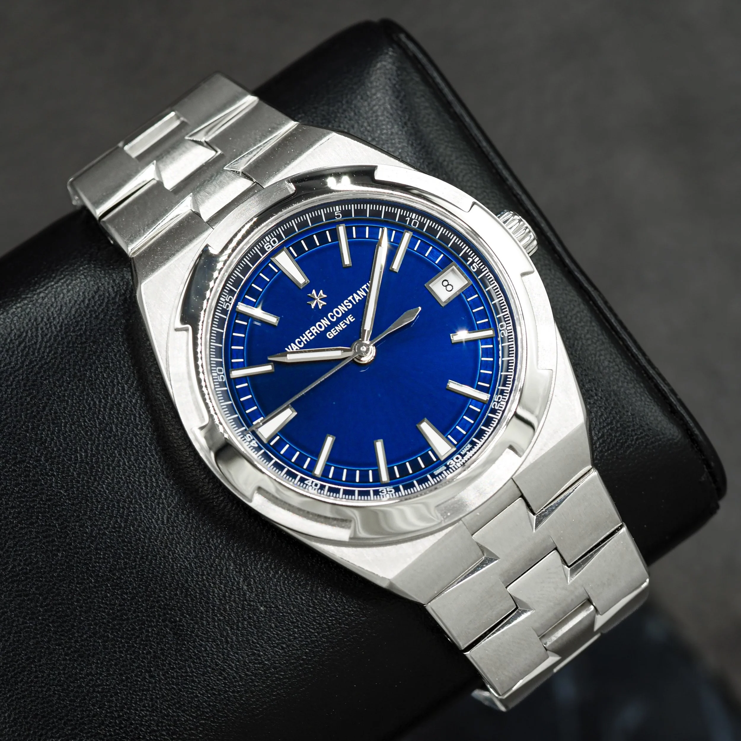 Vacheron Constantin Overseas Sunburst Blue 4500V/110A-B128 — 2019