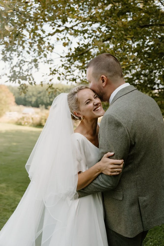 lucy-mark-wedding-335.jpg