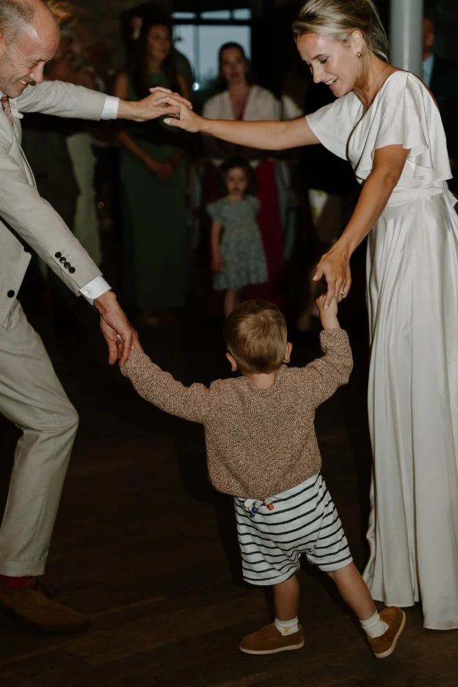 lucy-mark-wedding-755.jpg