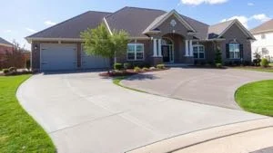 Suburban house with a front yard and driveway