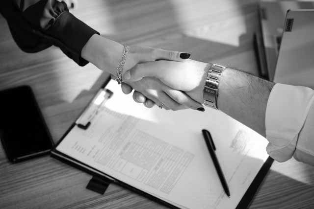 How to Choose the Right Reputation Management Firm