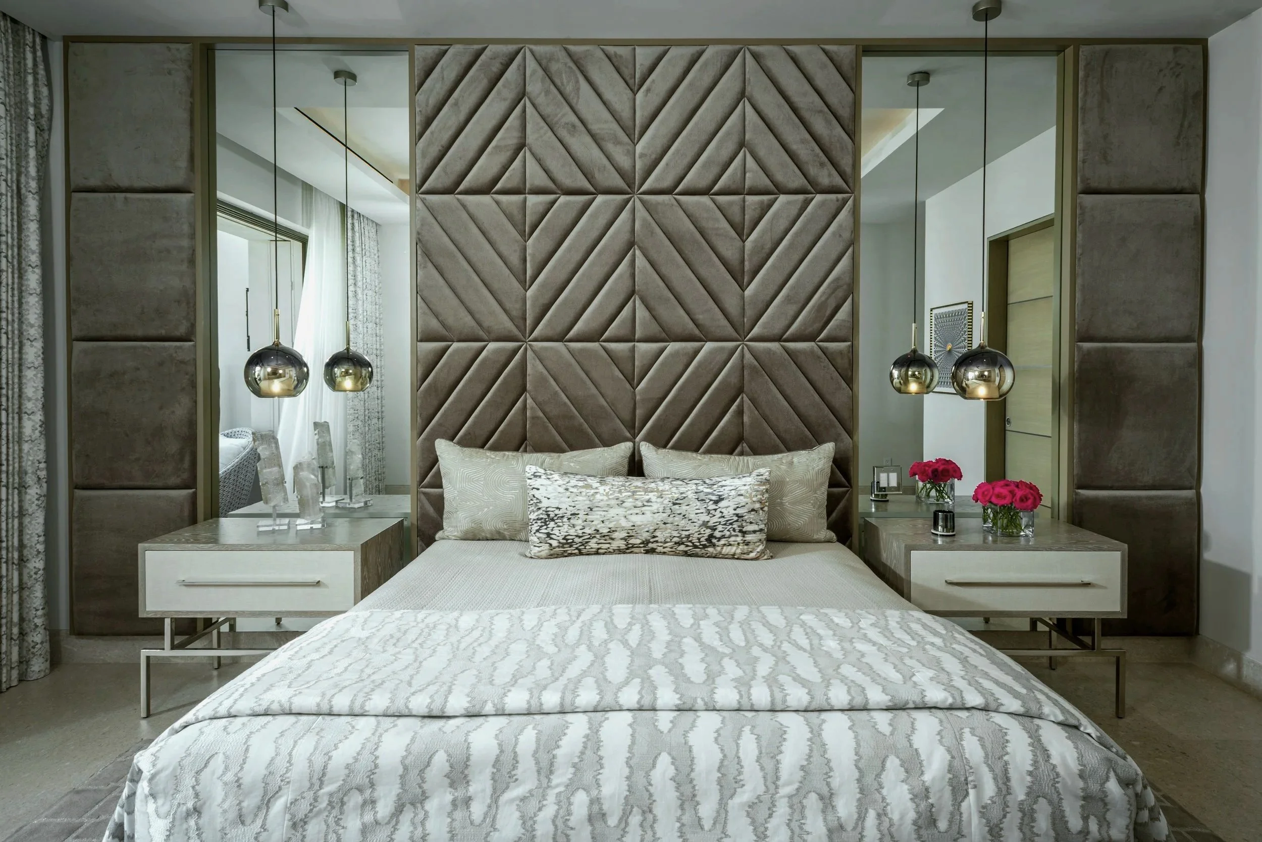 Bedroom_+face+on+view.jpg
