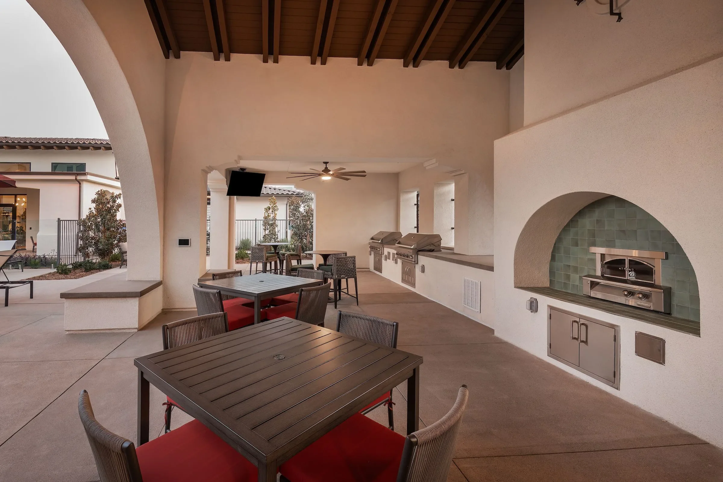 Solana-Winchester-Hills-030.webp