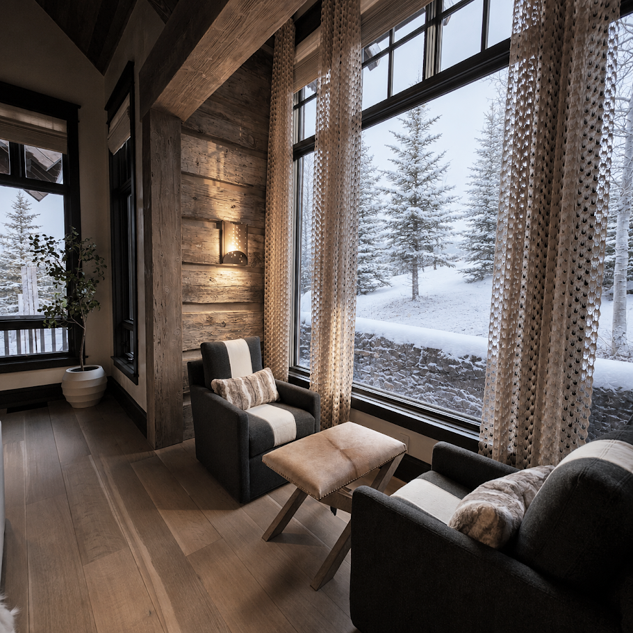 NICHE with SNOW OUTSIDE.png