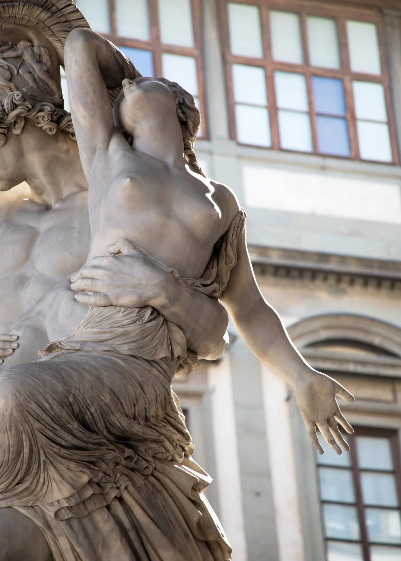 Vola_Via_Studio_Rome_Italy_Elopement_Photographer-5.jpg