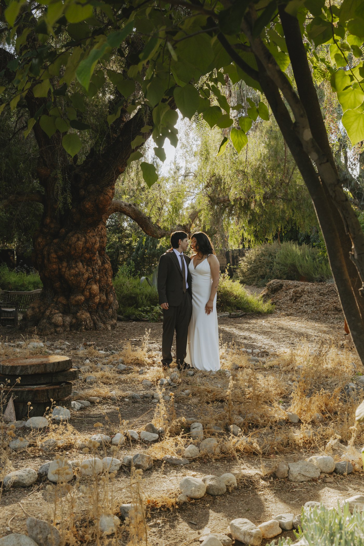 Vola-Via-Studio-Pasadena-City-Hall-Elopement-Photographer-15.jpg