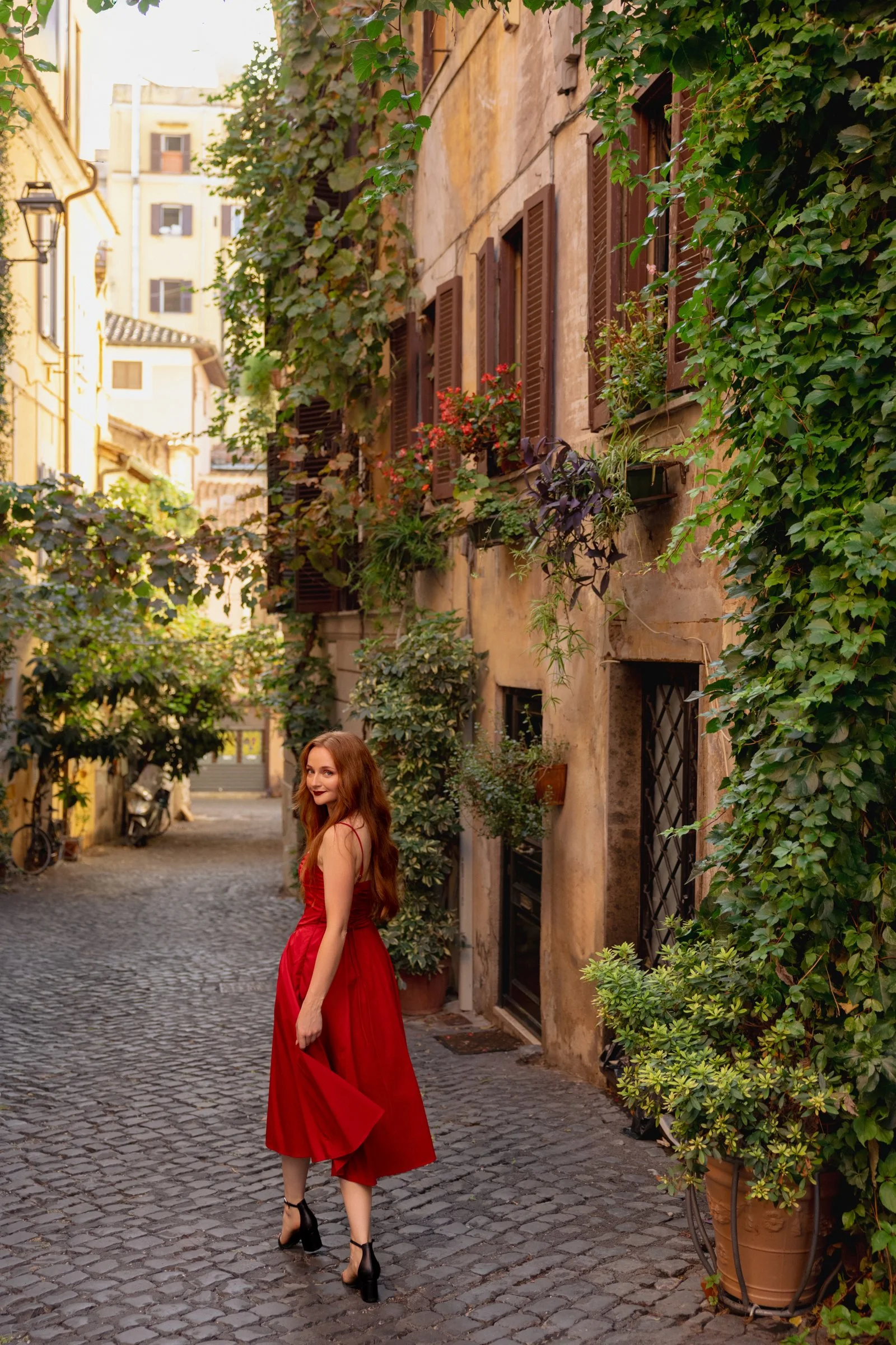 Italy Elopement Photographer | Vola Via Studio