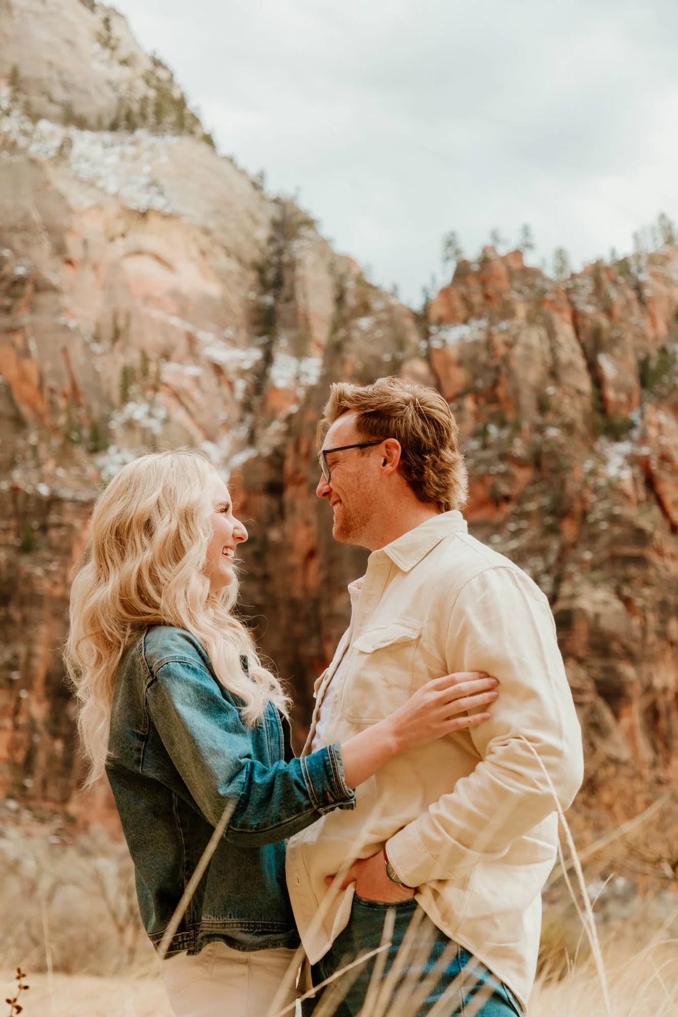 	
Zion National Park Utah | Engagement and Elopement Photographer | Vola Via Studio