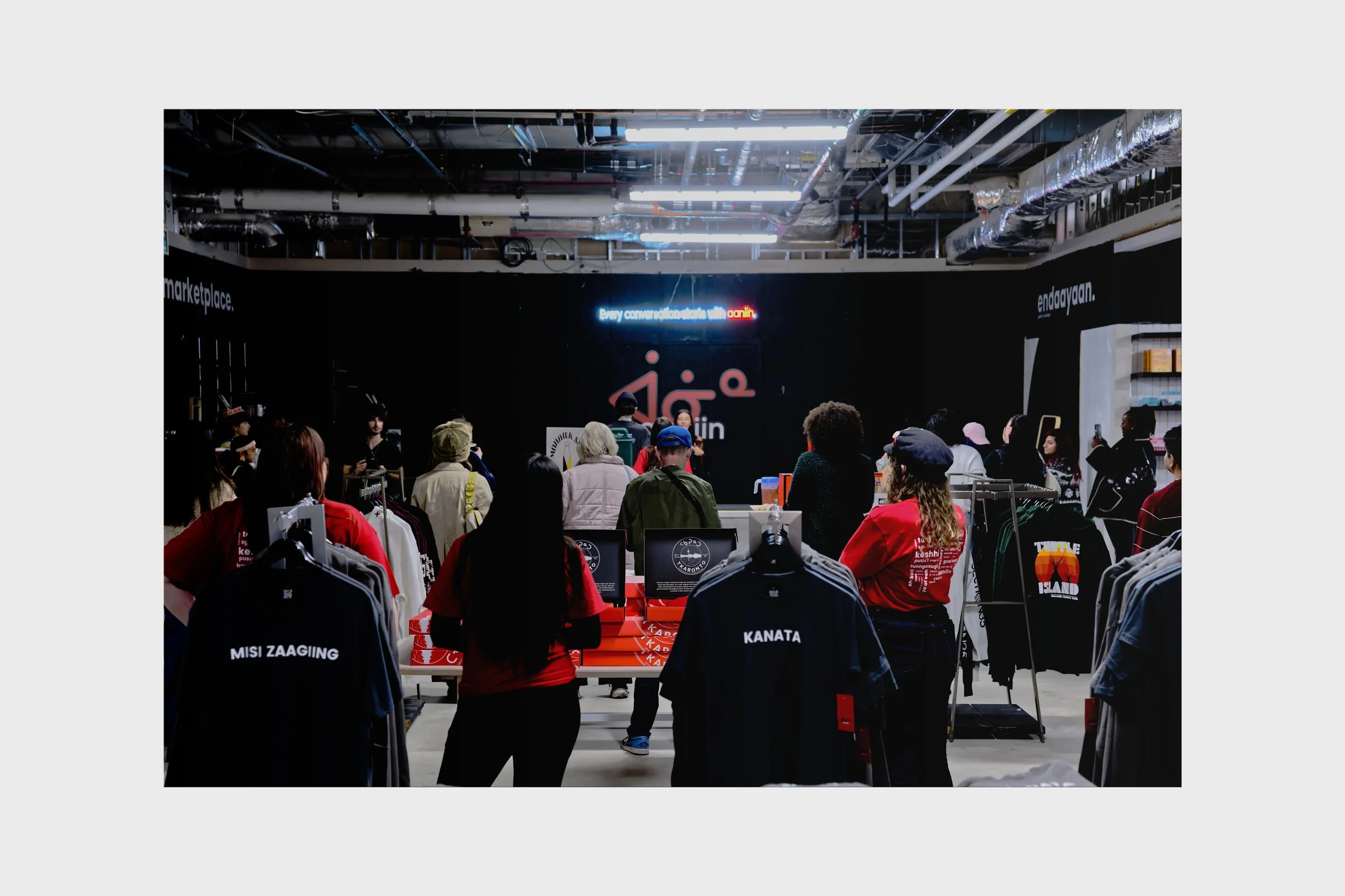 Crowd - 20mb.jpg