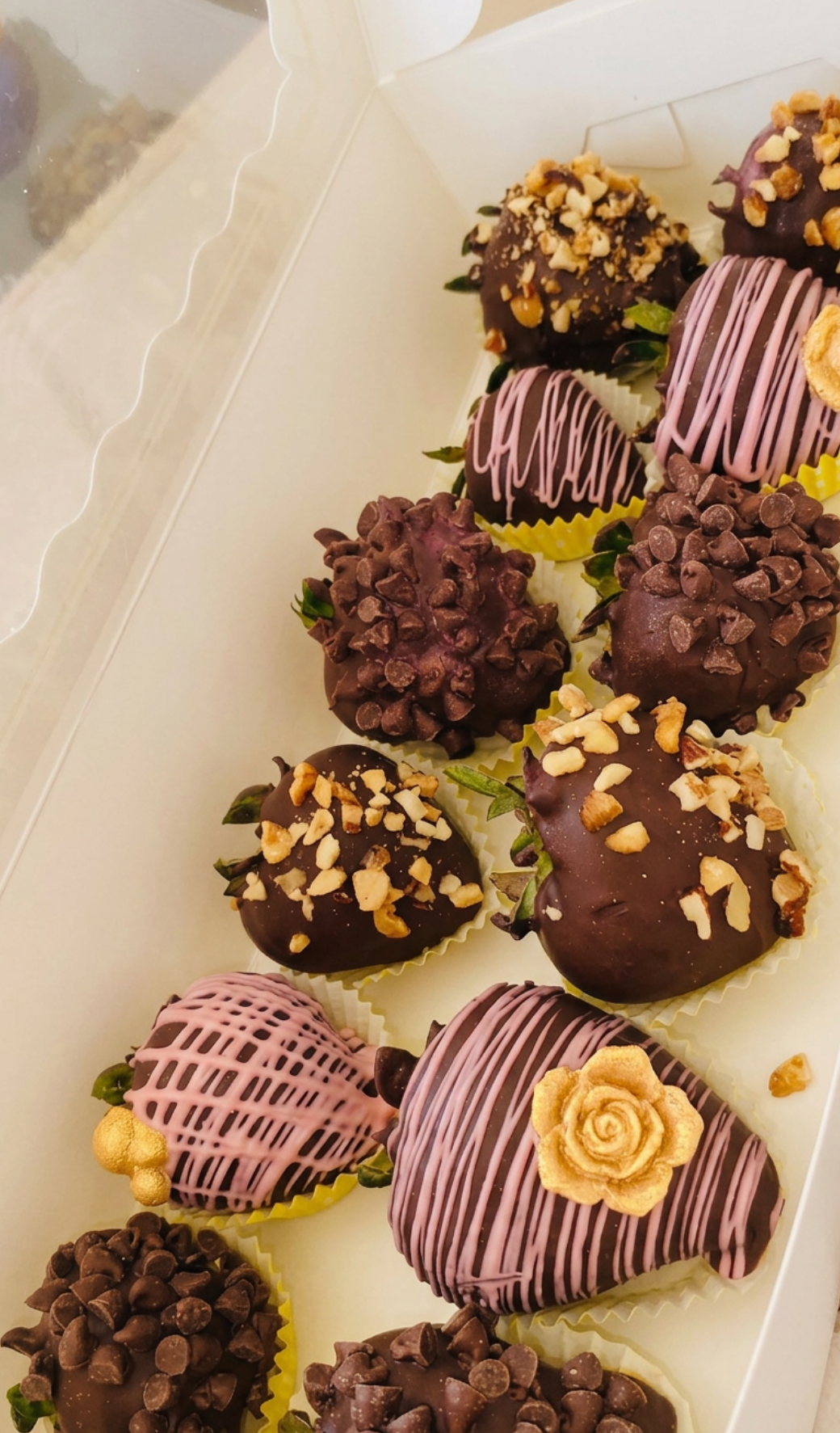 Choco Strawberries.png