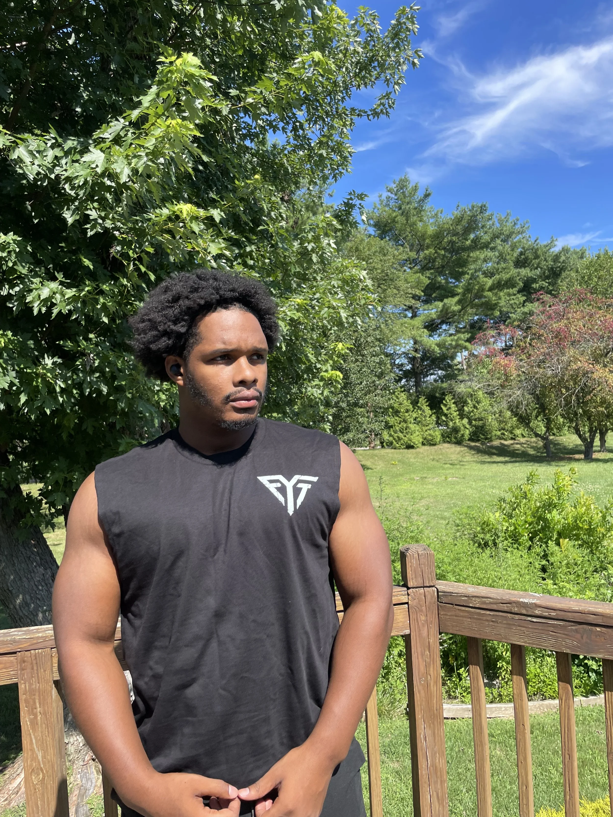 FYT MUSCLE TEE