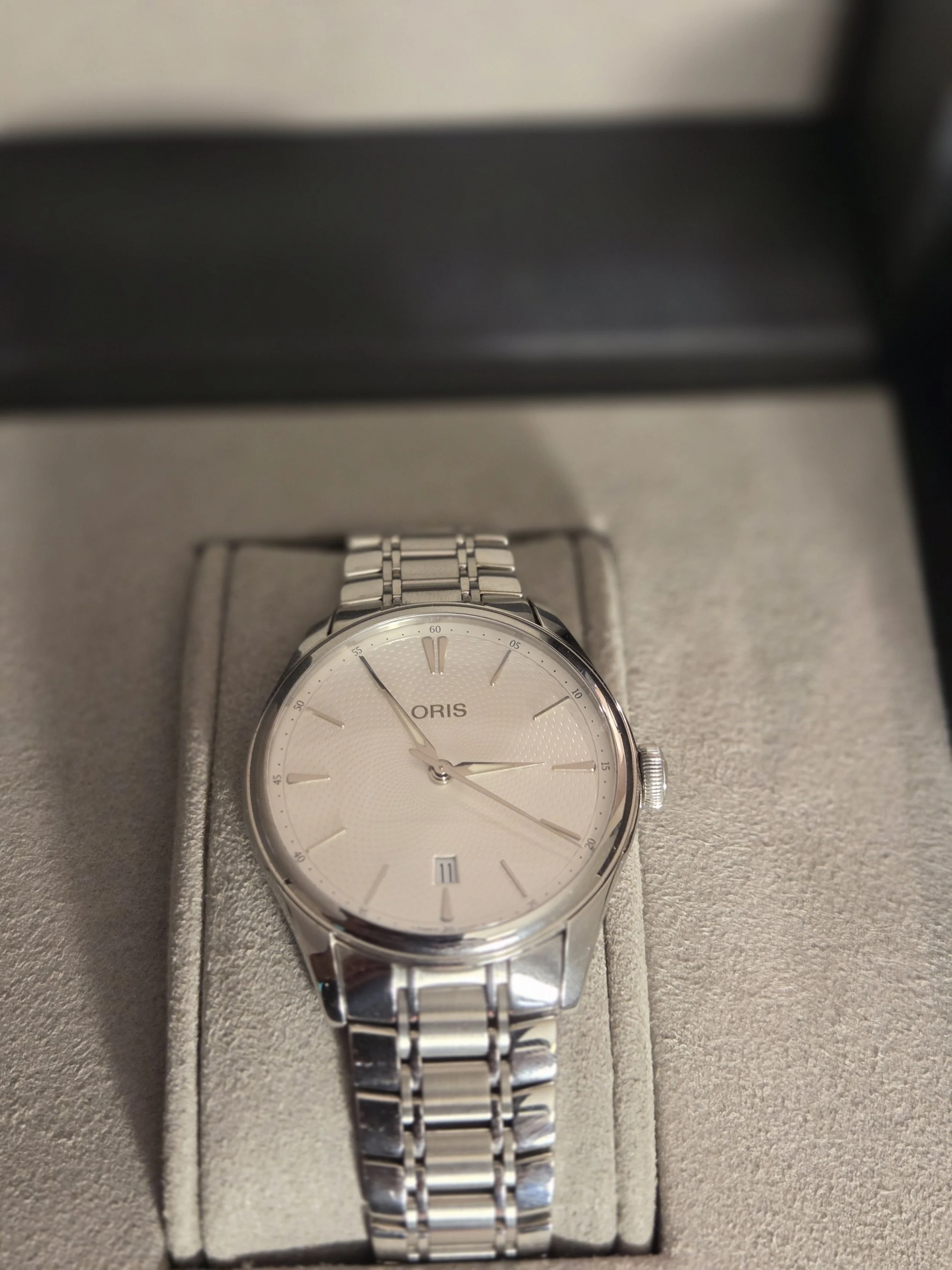 oris in box zoom.jpg